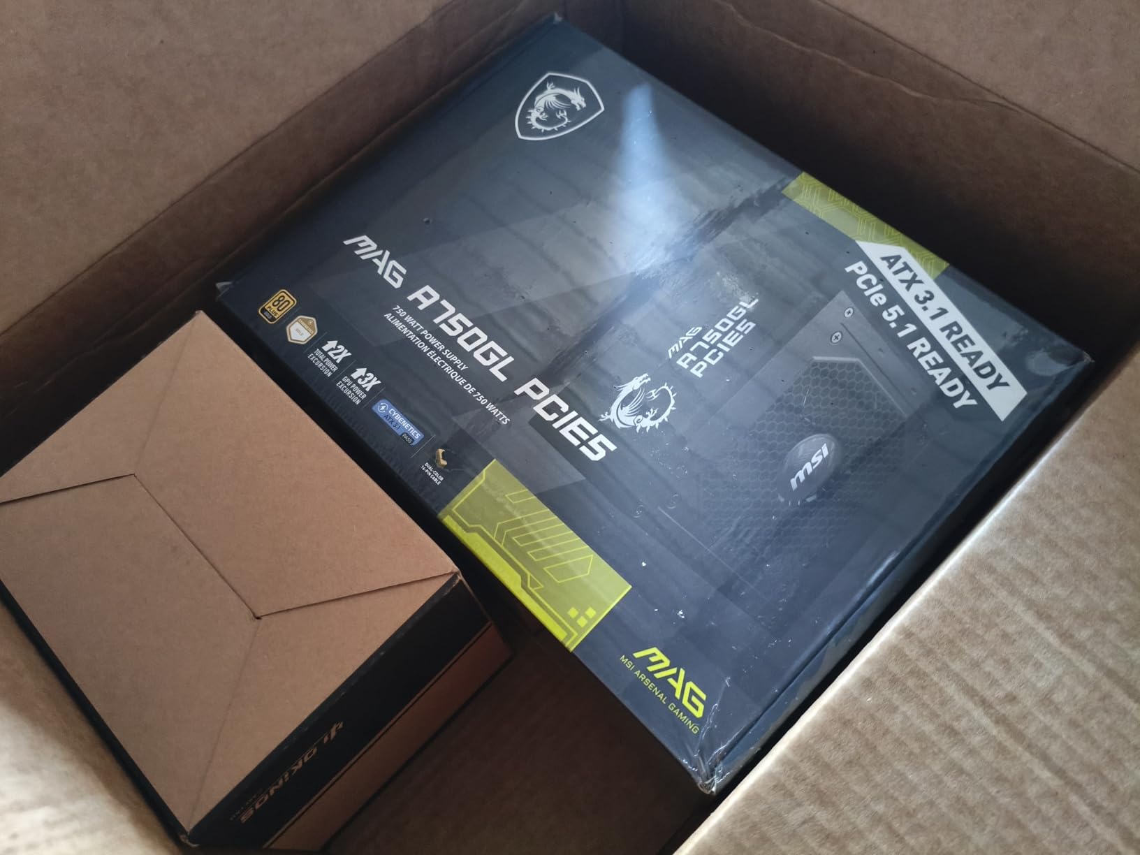 MSI MAG A750GL PCIE5, Fully Modular Compact Gaming 750W Power Supply, 80+ Gold, ATX 3.1 & PCIe 5.1 Ready, Native Dual-Color 12V-2x6 Cable, 10 Year Warranty customer photo 1