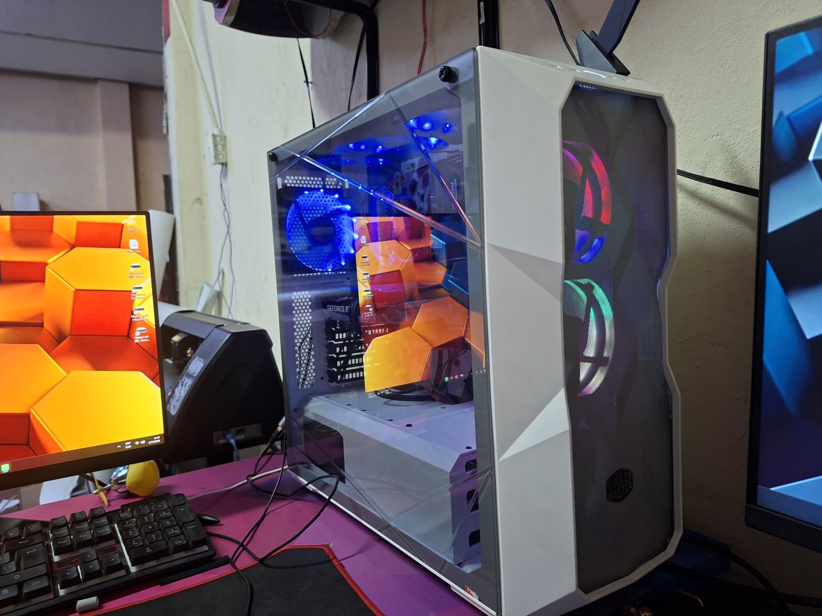Intel® Core™ i5-14600K Desktop Processor customer photo 1