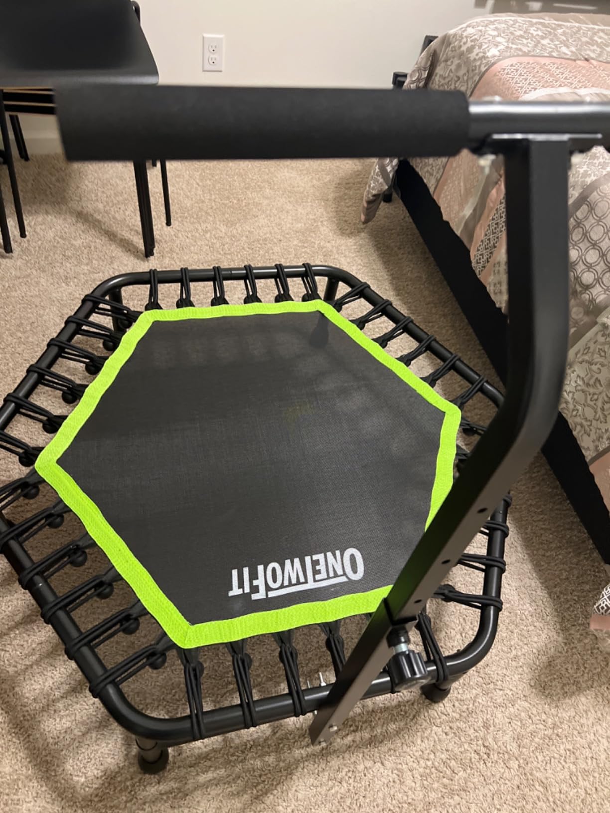 ONETWOFIT Mini Rebounder Trampoline for Adults with Bar, Adjustable Handle customer photo 1