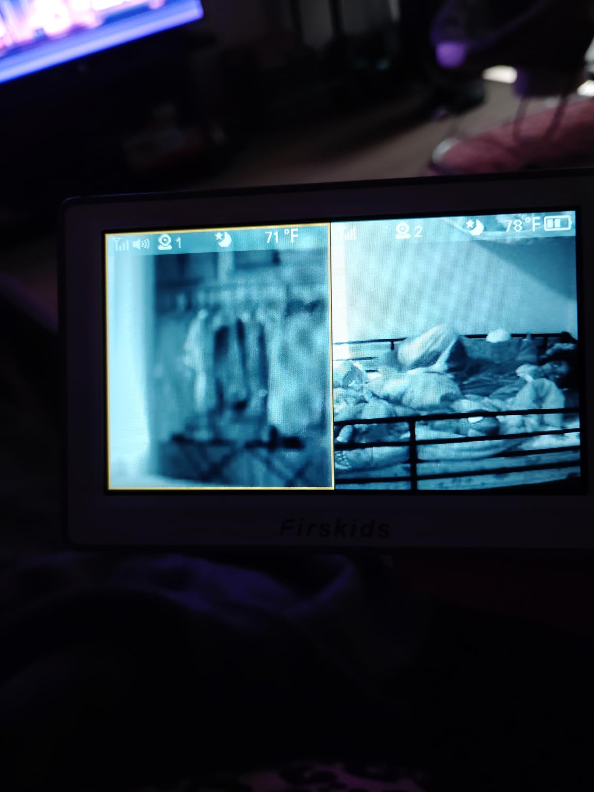 Baby Monitor - 1000ft Long Range Baby Monitor with Camera and Audio No WiFi, Built in 3500mAh Battery,Auto Night Vision, Temperature, 2-Way Talk, 8 Lullabies, 4.3'' Screen customer photo 2