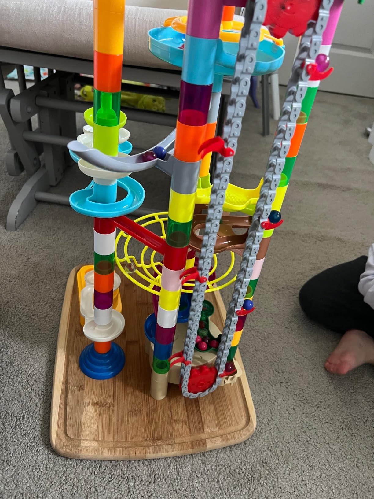 JOYIN 236Pcs Glowing Marble Run with Motorized Elevator- Construction Building Blocks Toys with 30 Glow in The Dark Plastic Marbles, STEM Toy for Boys and Girls, Birthday Gift, Easter Basket Stuffers customer photo 1