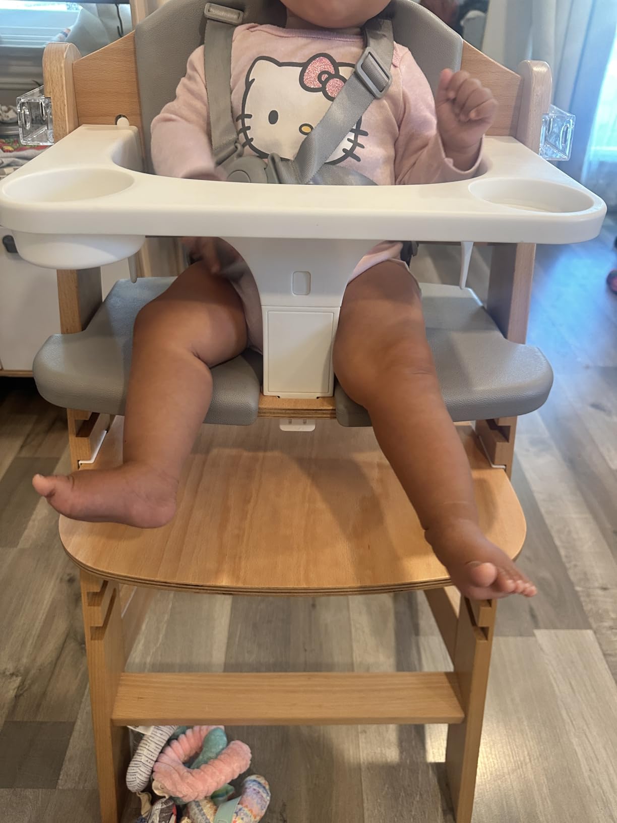 Cowiewie 3-in-1 Convertible Natural Wooden High Chair for Babies & Toddlers 3-Tier Remove & 2 Adjustable Wood Tray & 8 Levels Adjustable, 2 Waterproof Cozy Cushions Grey customer photo 1