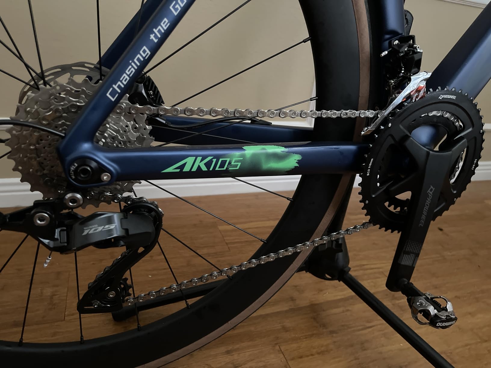 SAVADECK Carbon Fiber Road Bike, Hydraulic Oil Disc Bike with Carbon Fiber Frame and Wheelset, Lightweight Full Carbon Racing Bicycle with Shimano R7120 24S Shift Set for Adults customer photo 1