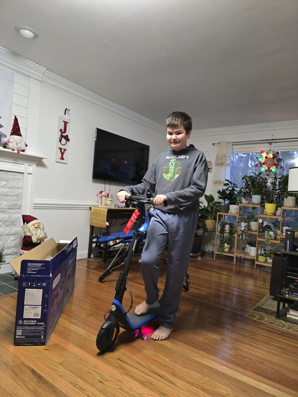 Segway Ninebot Kids eKickScooter, Kids Electric Scooter with Cruise Mode, Adjustable Handlebar Height (C2 Pro Only), for Riders Up to 132 lbs, UL-2272 2271 Certified customer photo 1