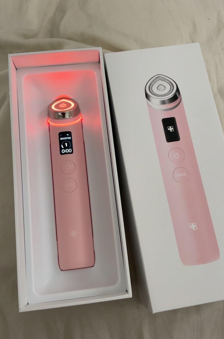 medicube Booster Pro - 6 in 1 Real Glass Glow Beauty Massager, Black customer photo 1