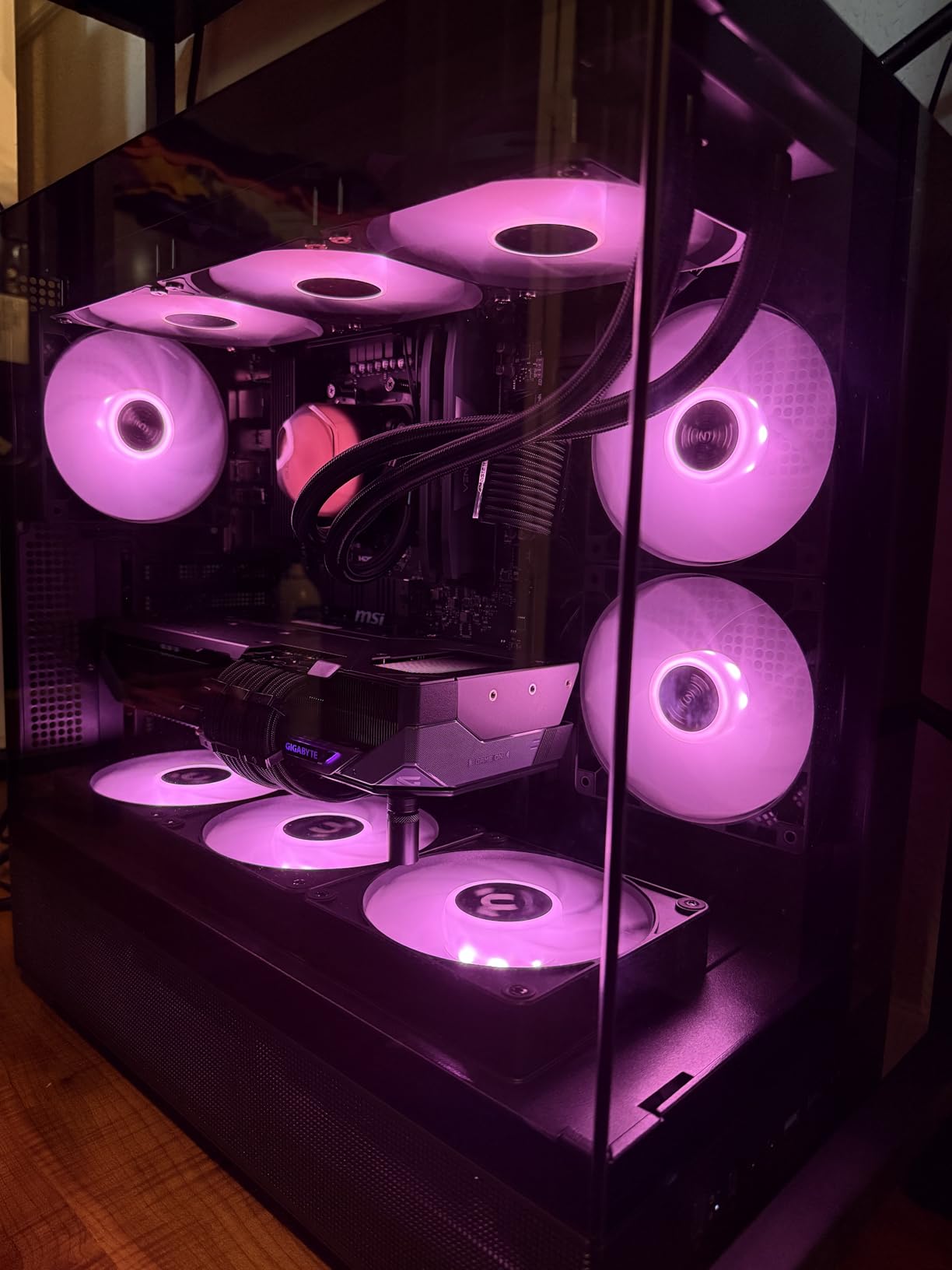 MONTECH XR Panoramic High Airflow ATX PC Case, 3 ARGB PWM Fans, Black customer photo 2