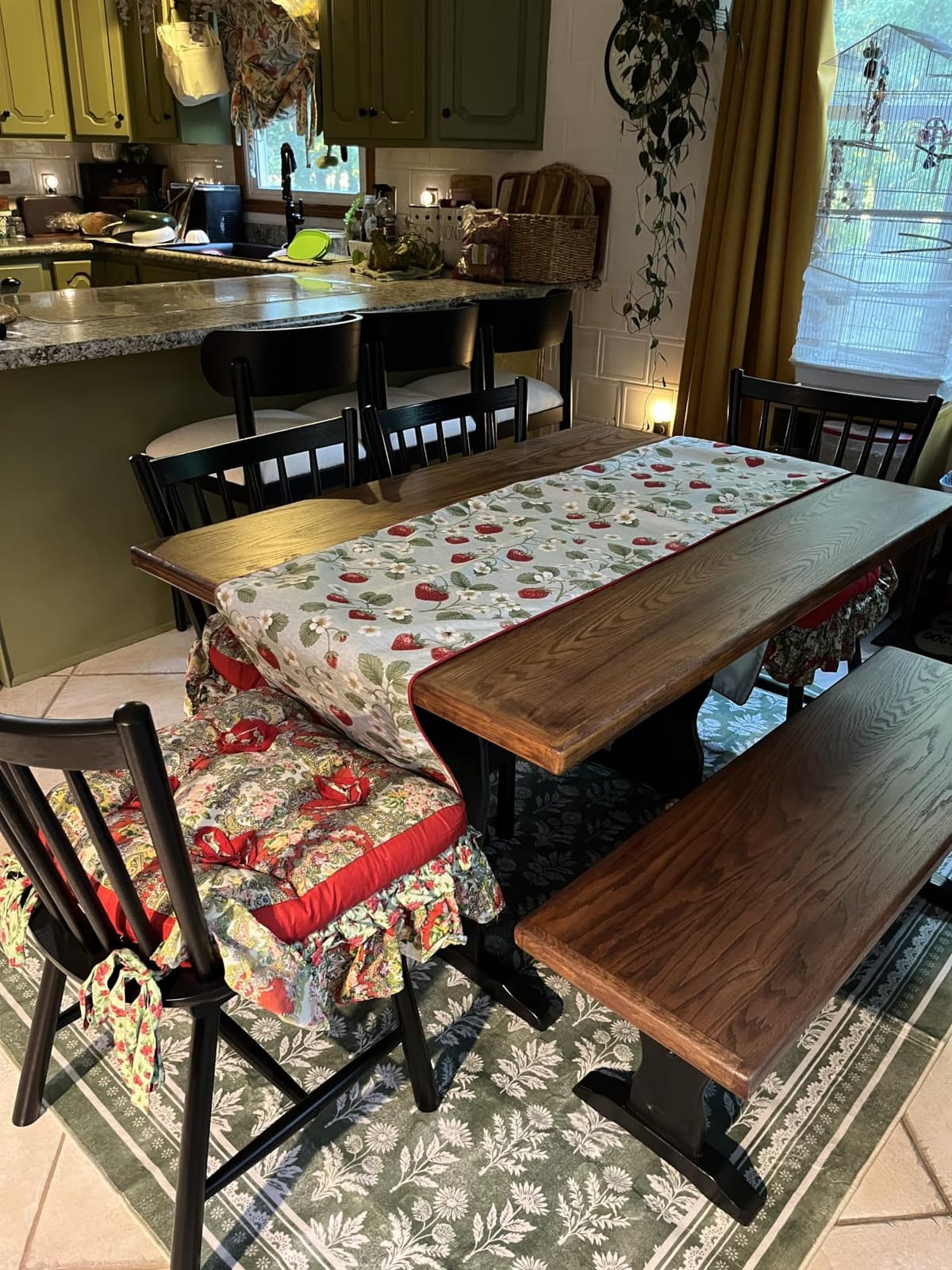 LUE BONA Upgraded Dining Chairs Set of 4, Farmhouse Wooden Spindle Back Kitchen Chairs, Windsor Dining Chairs for Kitchen and Dining Room, Black customer photo 1