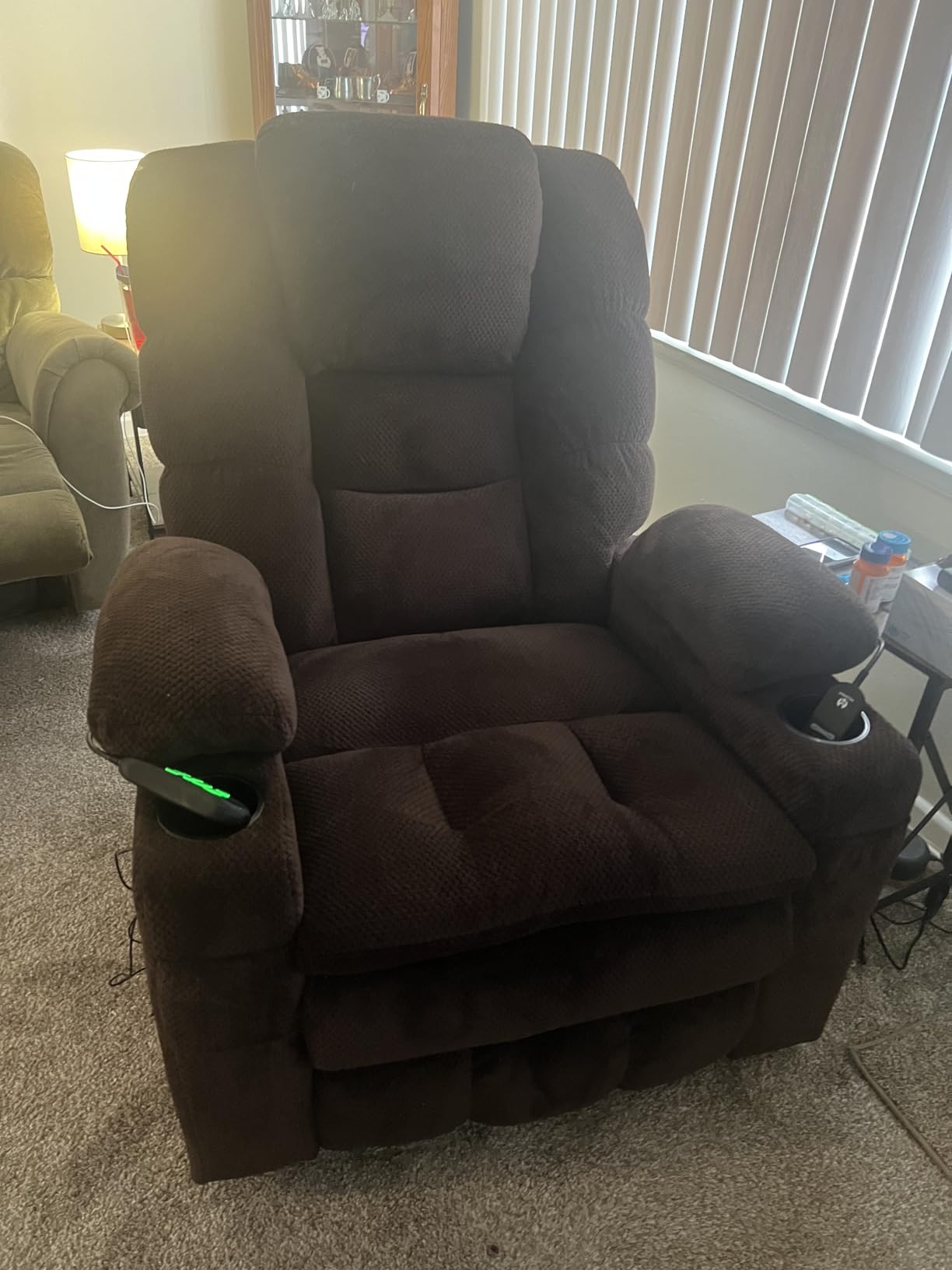 MCombo 3 Motor Lay Flat Power Lift Recliner for Elderly R7635 (Large-Wide) customer photo 1