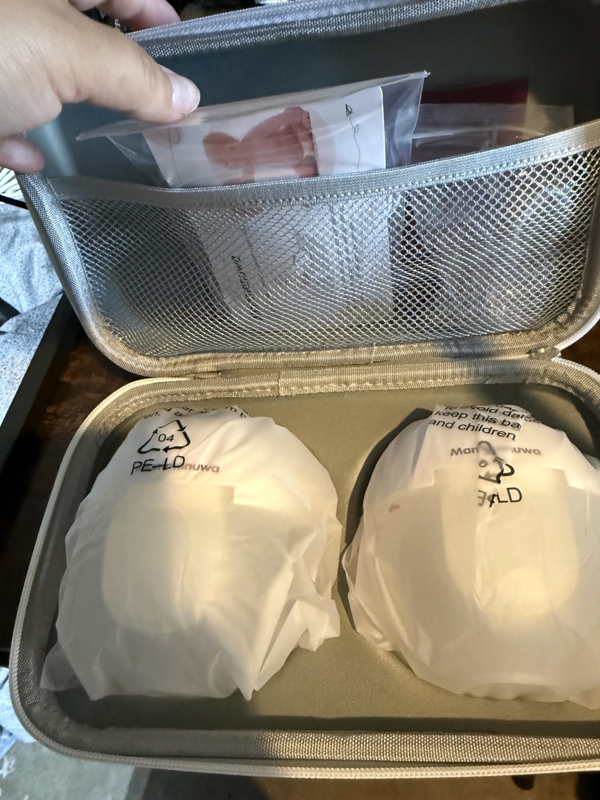 Electric Breast Pump - Lightweight, Portable, & Hands-Free with Baby Mouth Technology - BPA-Free, 4 Modes, 9 Levels - Elevate Your Breastfeeding Style with Mammanuwa S32 customer photo 2