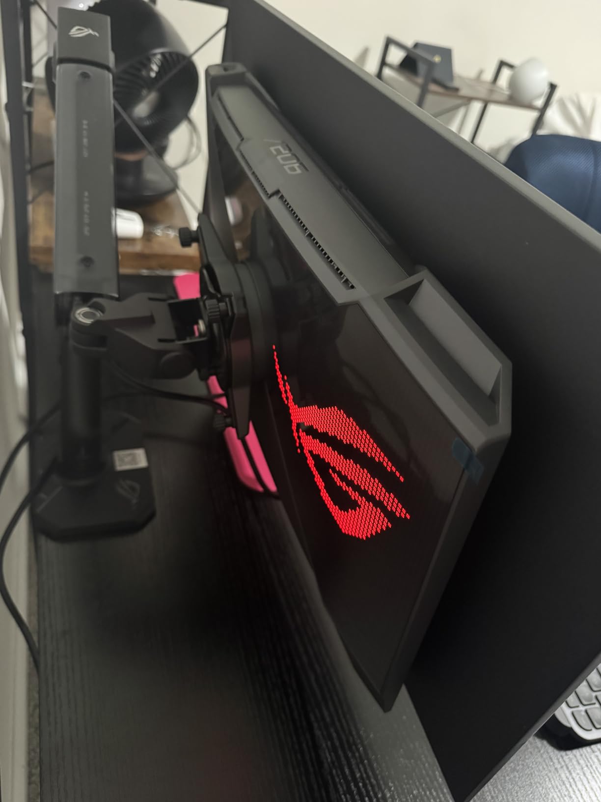 ASUS ROG PG27UCDM 27 Inch 4K 240Hz OLED Gaming Monitor QD-OLED customer photo 1