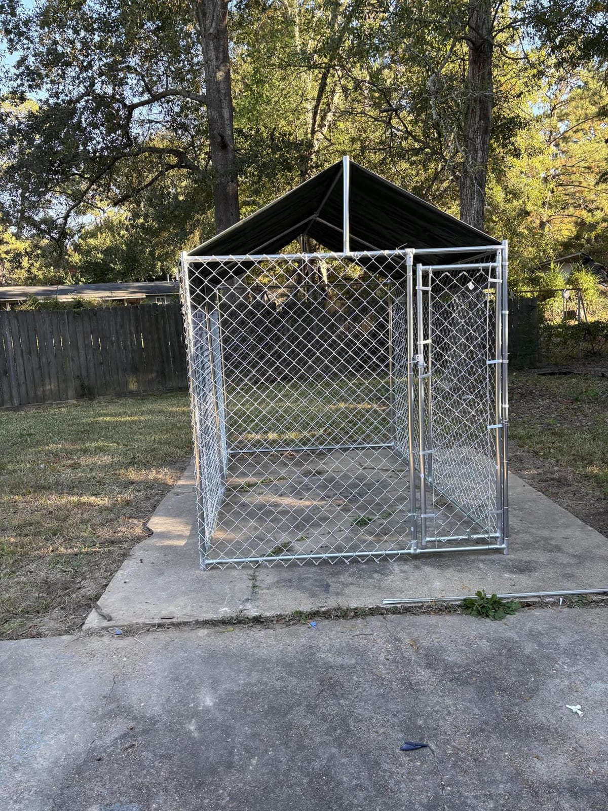 10'x10'x6.56' Large Outdoor Dog Kennel with Roof, Heavy Duty Outside Dog Run Enclosure Dog Pen House Pet Playpen with Galvanized Chain Link, Lockable Door, Waterproof Cover, for Small and Large Dogs customer photo 1