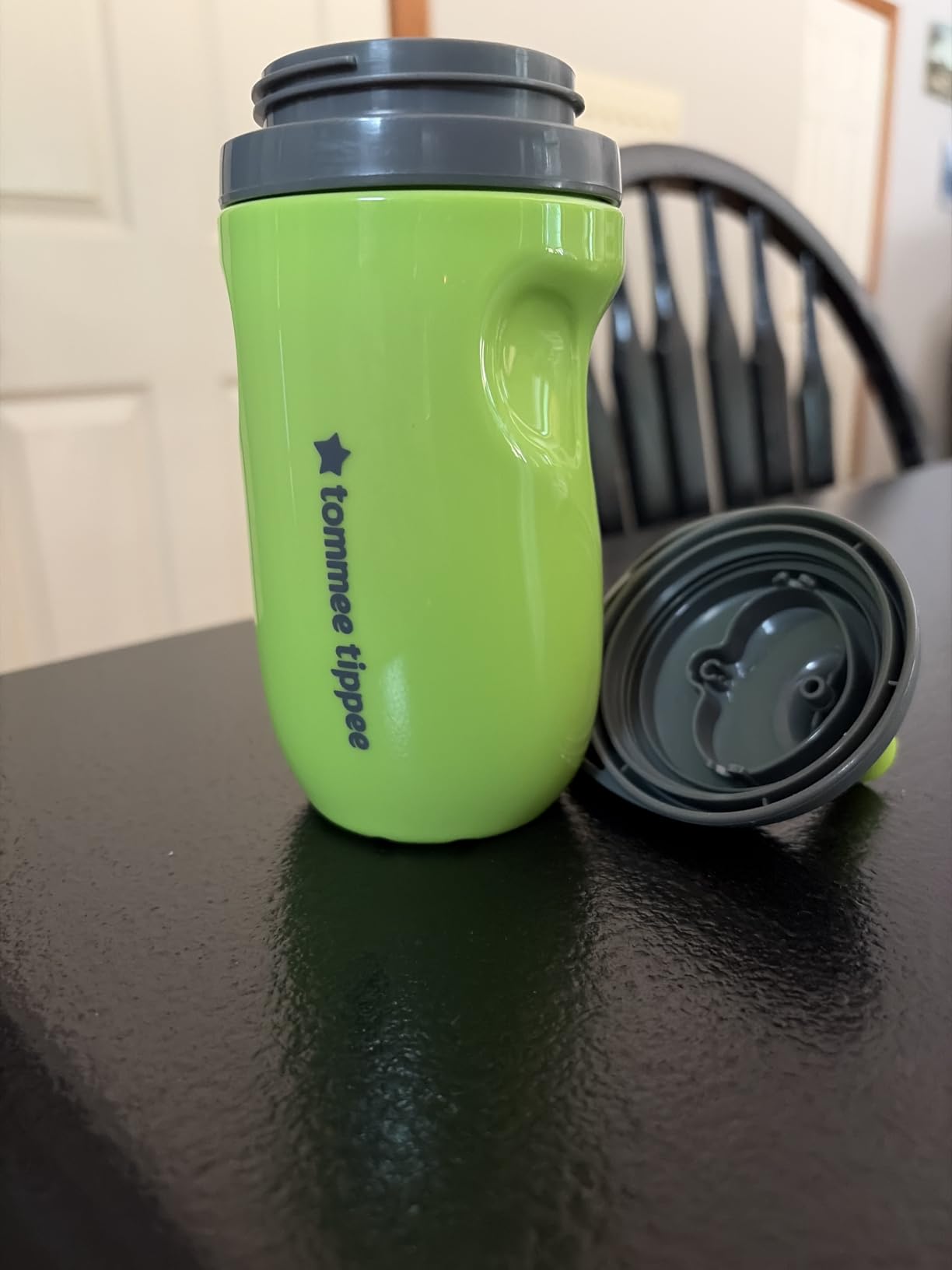 Tommee Tippee Toddler Sippy Cup, Sporty Spout, 1-3 Years, Insulated customer photo 2