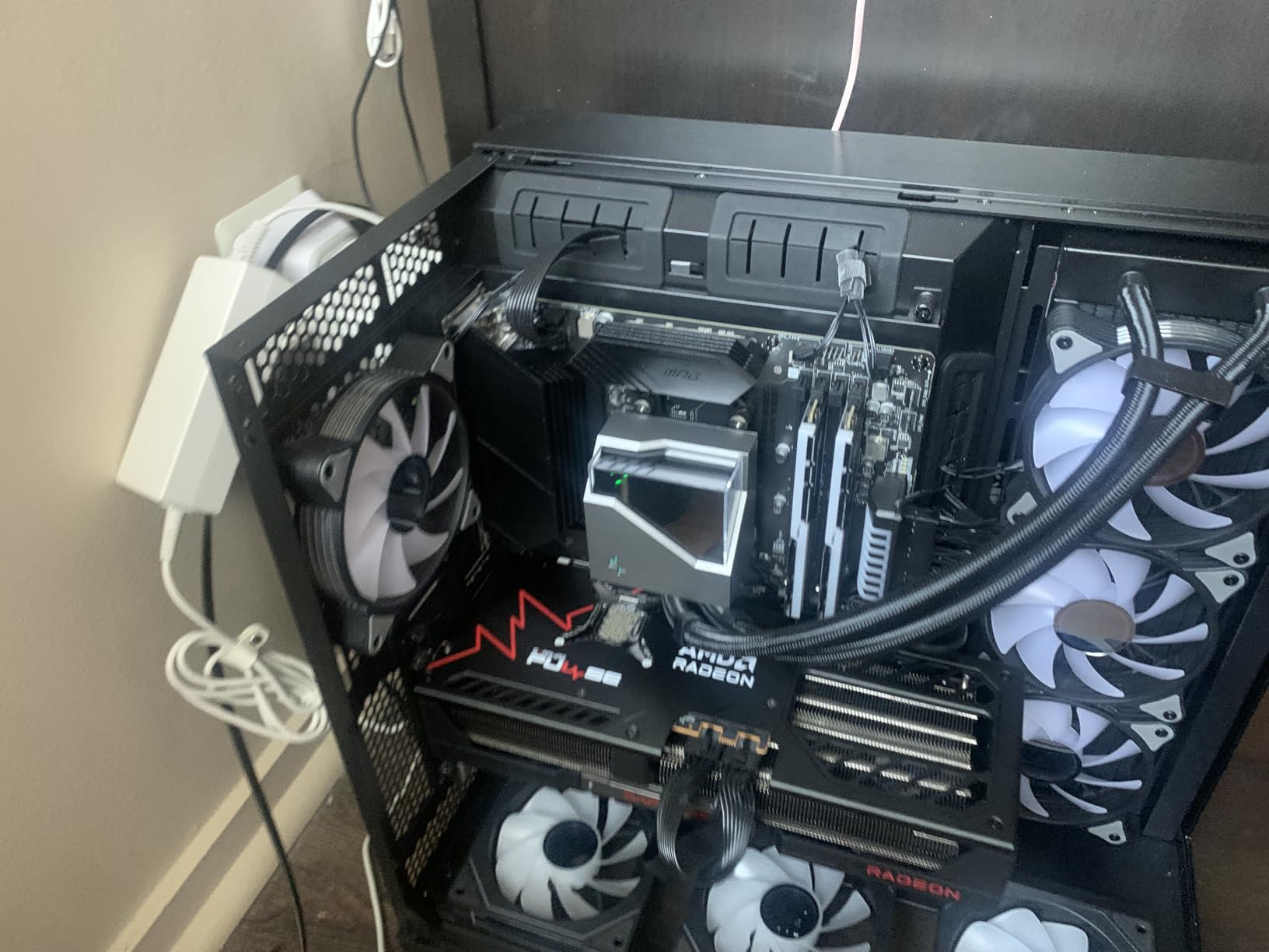 Sapphire 11348-03-20G Pulse AMD Radeon™ RX 9070 XT Gaming Graphics Card with 16GB GDDR6, AMD RDNA 4 customer photo 2