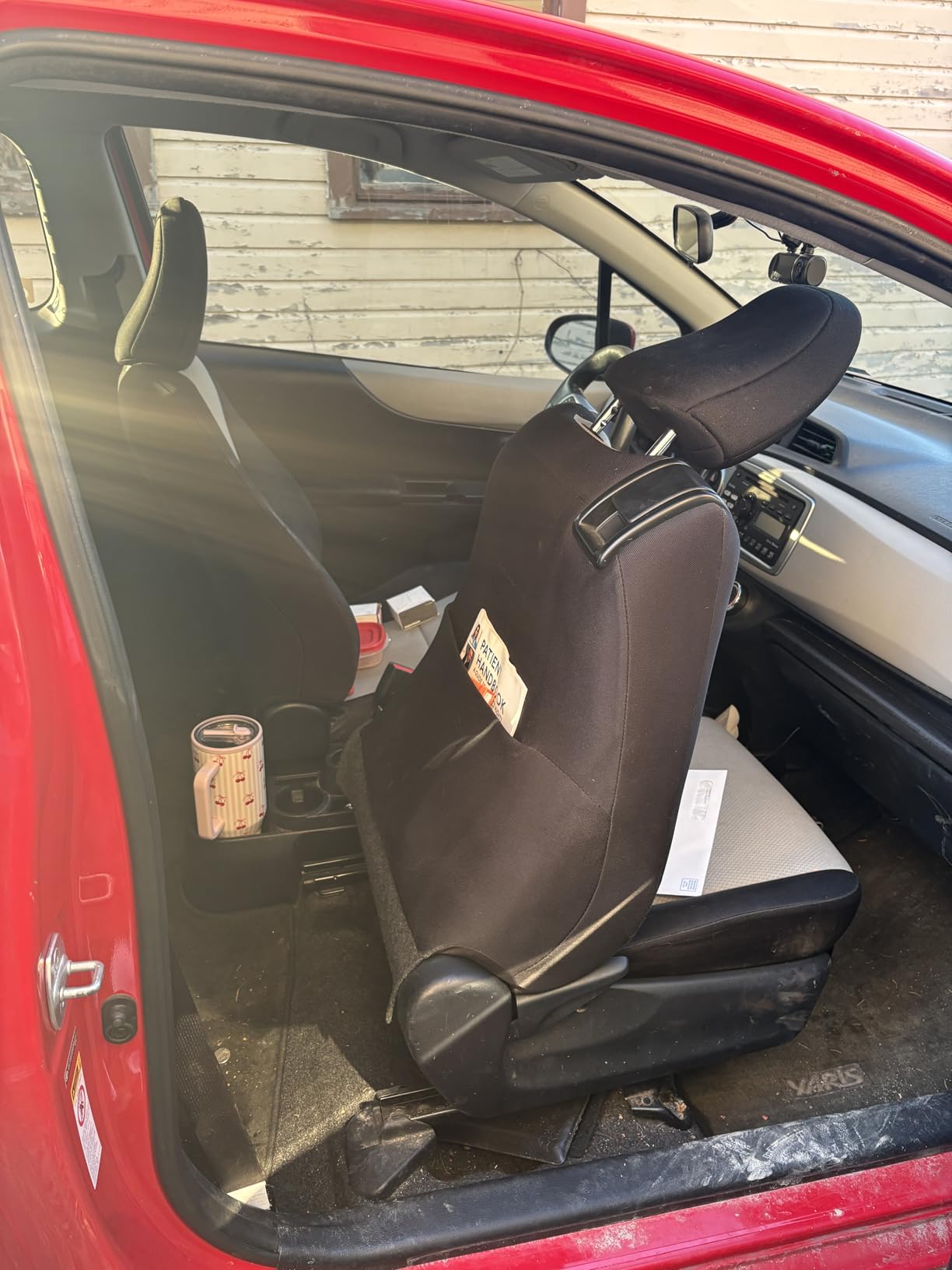 Britax Poplar S Convertible Car Seat, 2-in-1 Car Seat with Slim 17-Inch Design, ClickTight Technology, Sand Onyx customer photo 1