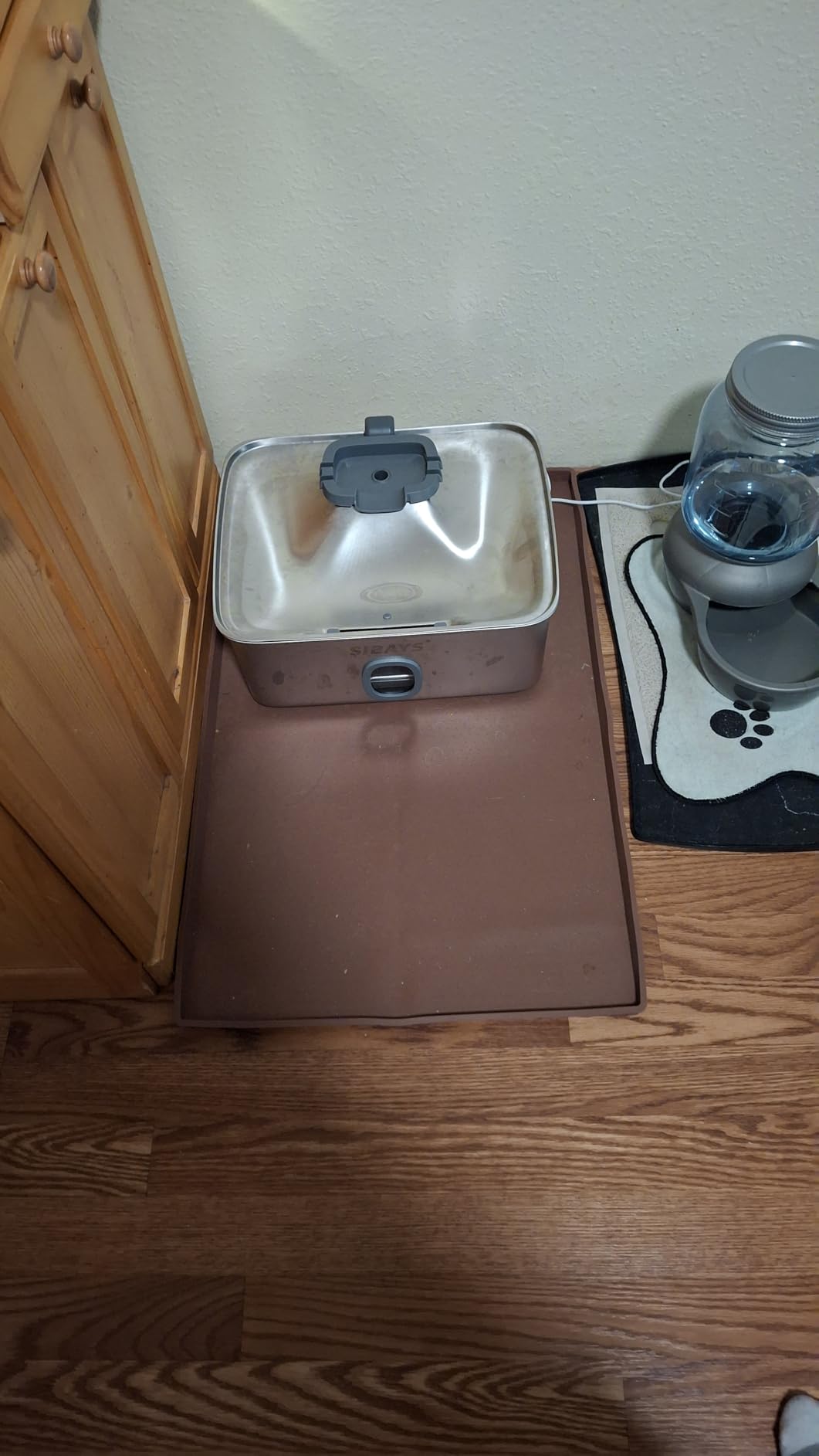 SIBAYS 4Gal/15L Large Dog Water Fountain, Stainless Steel Pet Fountain with Water Window & LED Light, Ultra Quiet Automatic Dog Water Bowl Dispenser for Large Dogs & Multi-pet, Easy to Clean FS76 customer photo 2