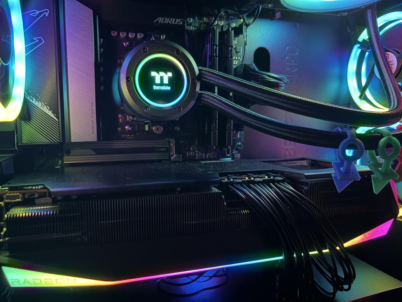 XFX Mercury AMD Radeon RX 9070 XT OC Gaming Edition with RGB 16GB GDDR6 HDMI 3xDP, AMD RDNA 4 RX-97TRGBBB9 customer photo 1