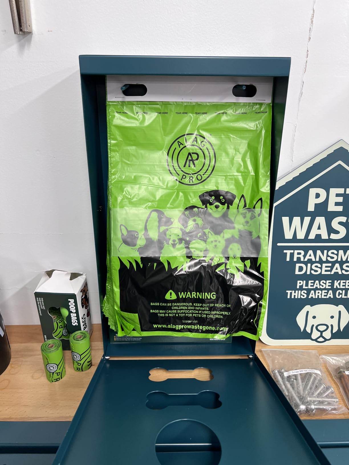 ALAGPRO® Pet Waste Station Outdoor Dog Waste Station with Hand Sanitizer Bottle, Commercial Dog Poop Station with Free 400 Roll, 200 Pull Waste Bags & 50 Can Liners for Backyard, Park & HOA's customer photo 2