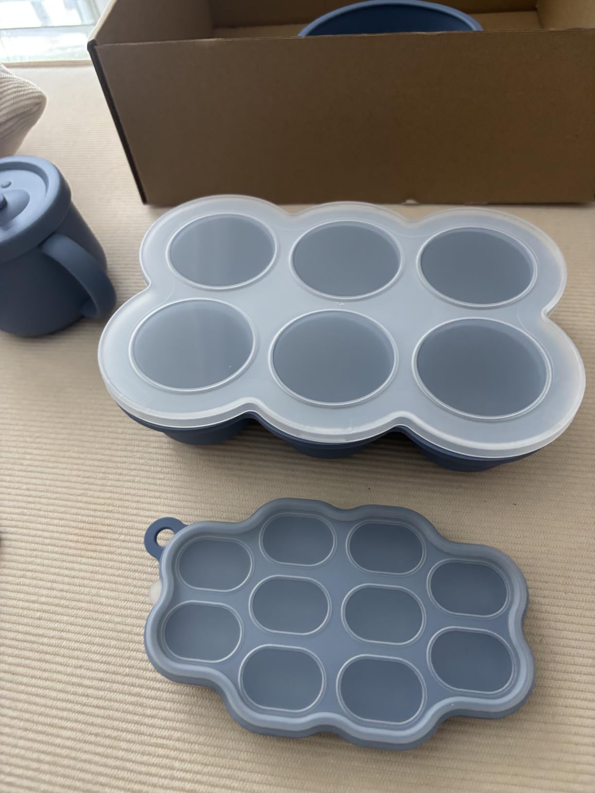 16PCS Silicone Baby Feeding Set, All-in-One for Starting Solids | Fruit feeder and multi-size freezer tray, BPA-free, Suction bases, Dishwasher & microwave safe, 6 month+ customer photo 2