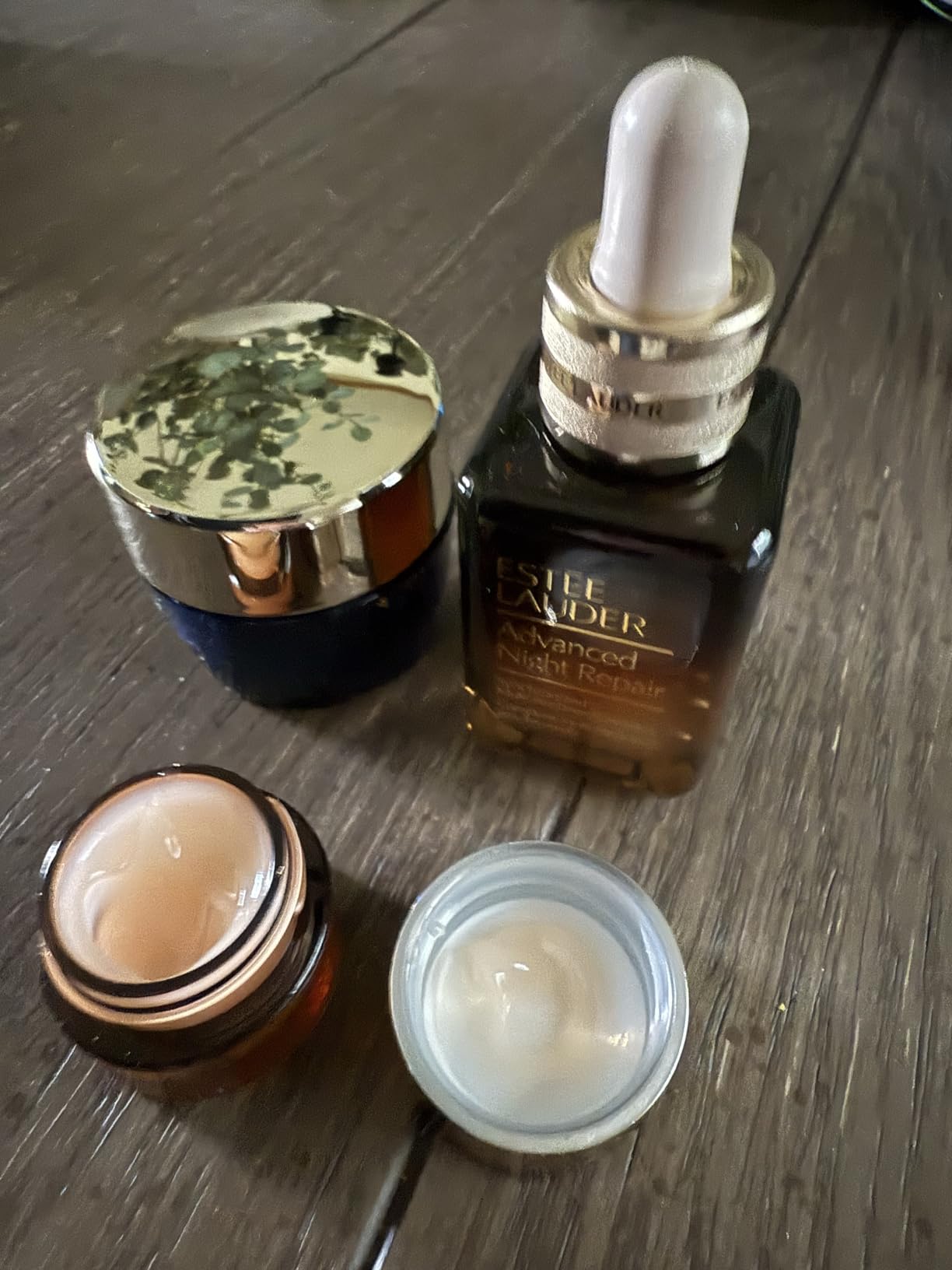 Estée Lauder Nighttime Experts 3-Piece Travel Size Skincare Gift Set | Repair + Bounce + Brighten | Includes Face Serum 1 Fl Oz, Eye Cream 0.17 Fl Oz + Moisturizer 0.5 Ounce customer photo 1