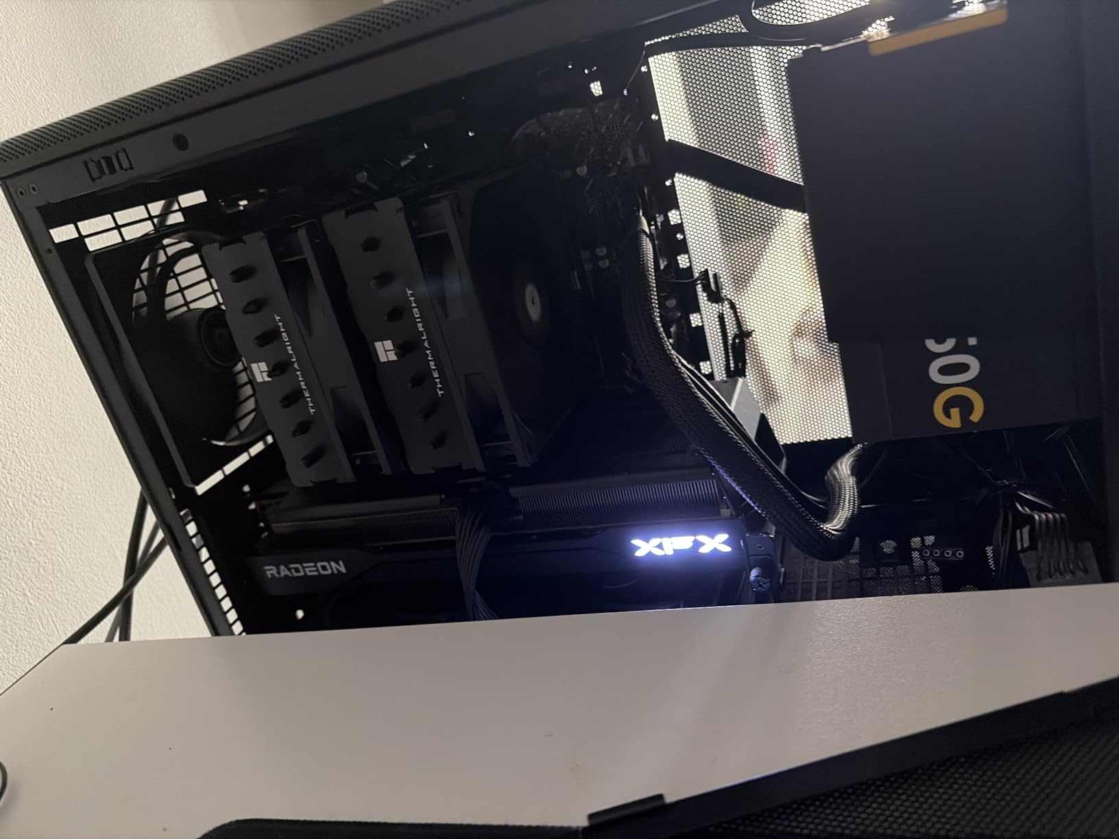 XFX Swift AMD Radeon RX 9060 XT OC Triple Fan Gaming Edition with 16GB GDDR6 HDMI 2xDP, RDNA 4 RX-96TS316BA, Graphics Card, Compatible with Desktop PCs customer photo 1