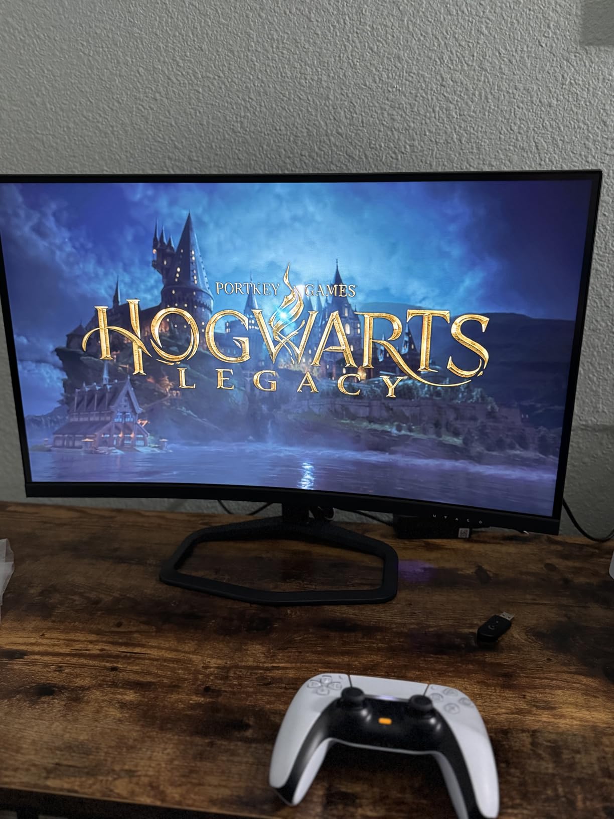 Sceptre 27-Inch Curved Gaming Monitor, FHD 1080p, 240Hz, 1500R, DisplayPort & HDMI x2, Built-in Speakers, Machine Black (C275B-FWT240 Series, 2026) customer photo 2