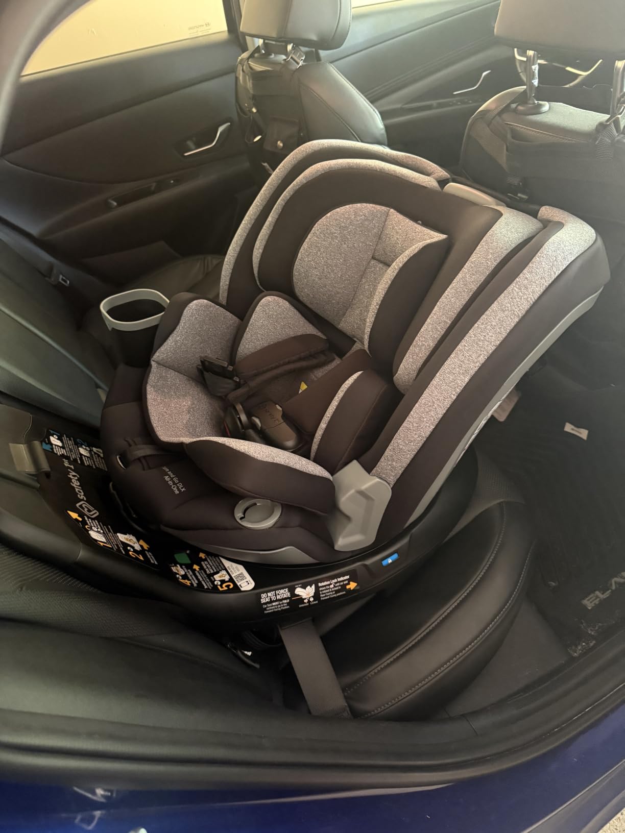 Safety 1st Turn and Go 360 DLX 360 Car Seat, Rotating All-in-One Convertible Car Seat, Sand Bucket customer photo 1