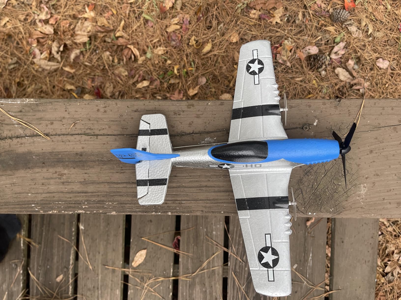 AIGIMU 3CH P-51 RC Airplane with 6-Axis Gyro for Beginners, Ready to Fly | Dual motors, 2 speed modes, hand-launch or glide takeoff, 40+ min runtime, 500 ft range, 2.4GHz control, durable EPP foam customer photo 1