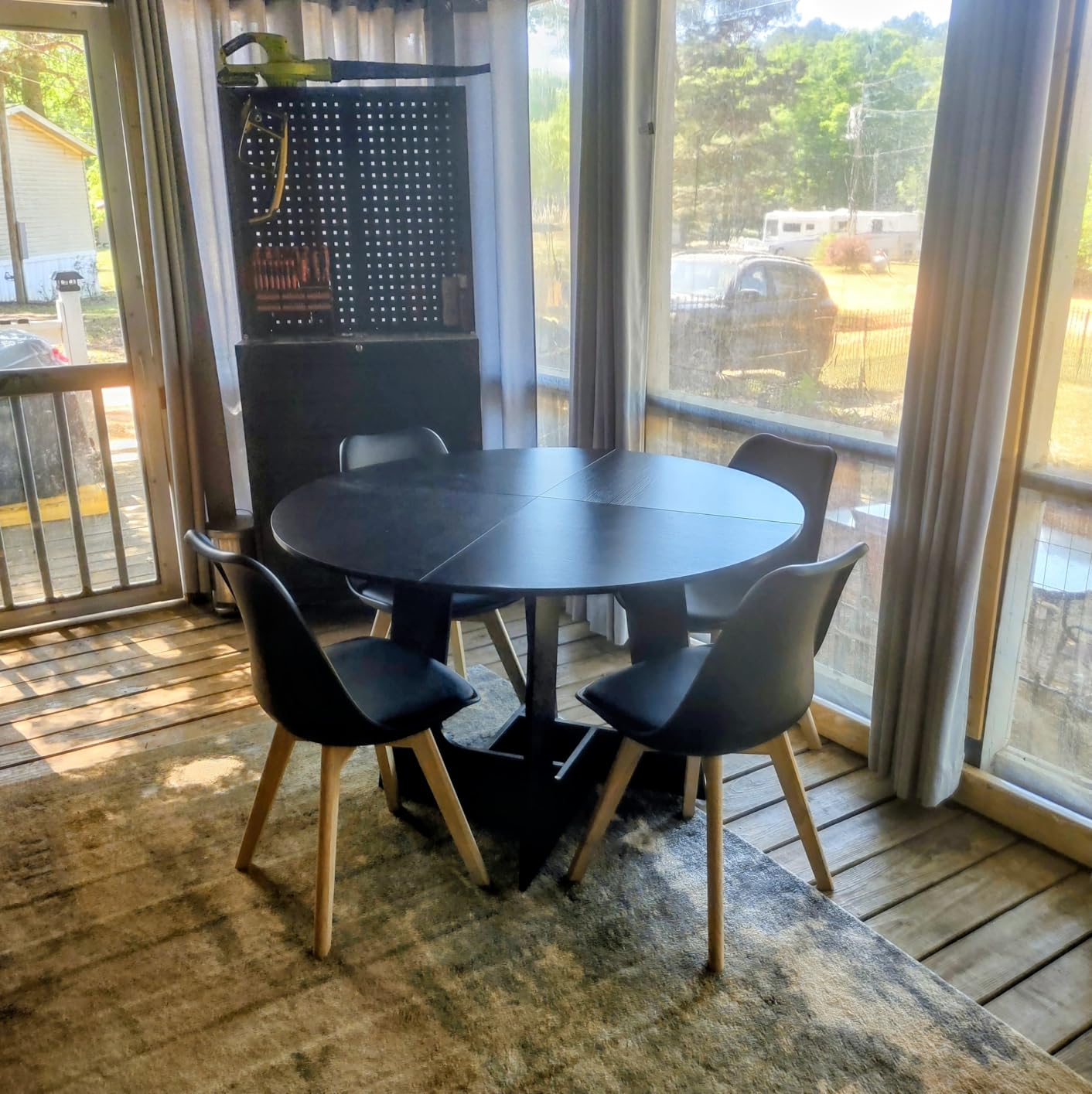 Dining Chairs Set of 4, Modern Upholstered Dining Room Chairs with PU Leather Padded Seat, Armless Kitchen Chairs with Curved Backrest and Solid Wood Legs for Dining Room, Kitchen, Apartment, Black customer photo 2