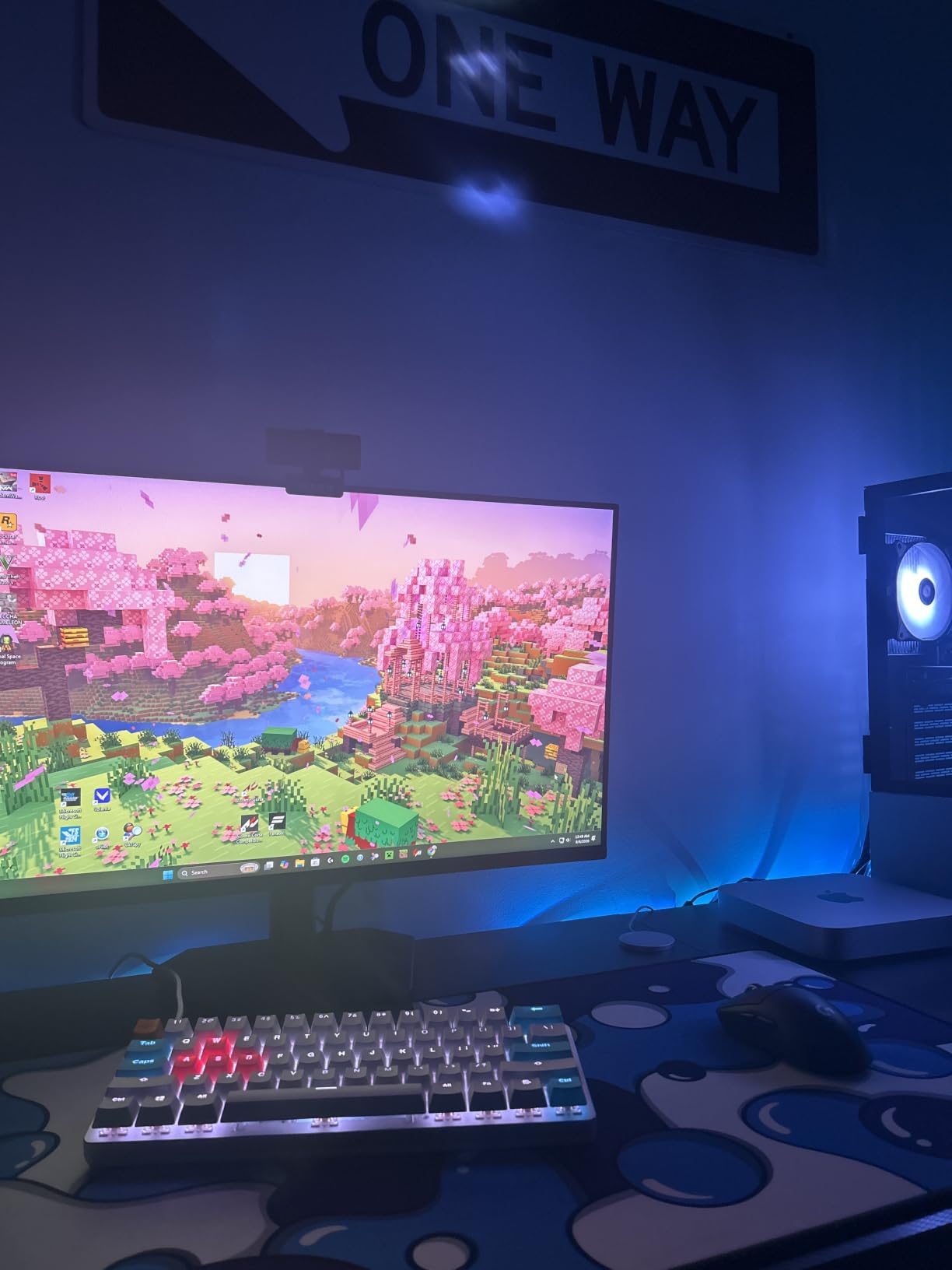 Dell 27 240Hz Gaming Monitor - SE2726HG - 27-inch FHD (1920x1080) Display, in-Plane Switching (IPS) Technology, AMD FreeSync Premium, TÜV 3-Star, 2X HDMI, DisplayPort 1.4, Tilt customer photo 2