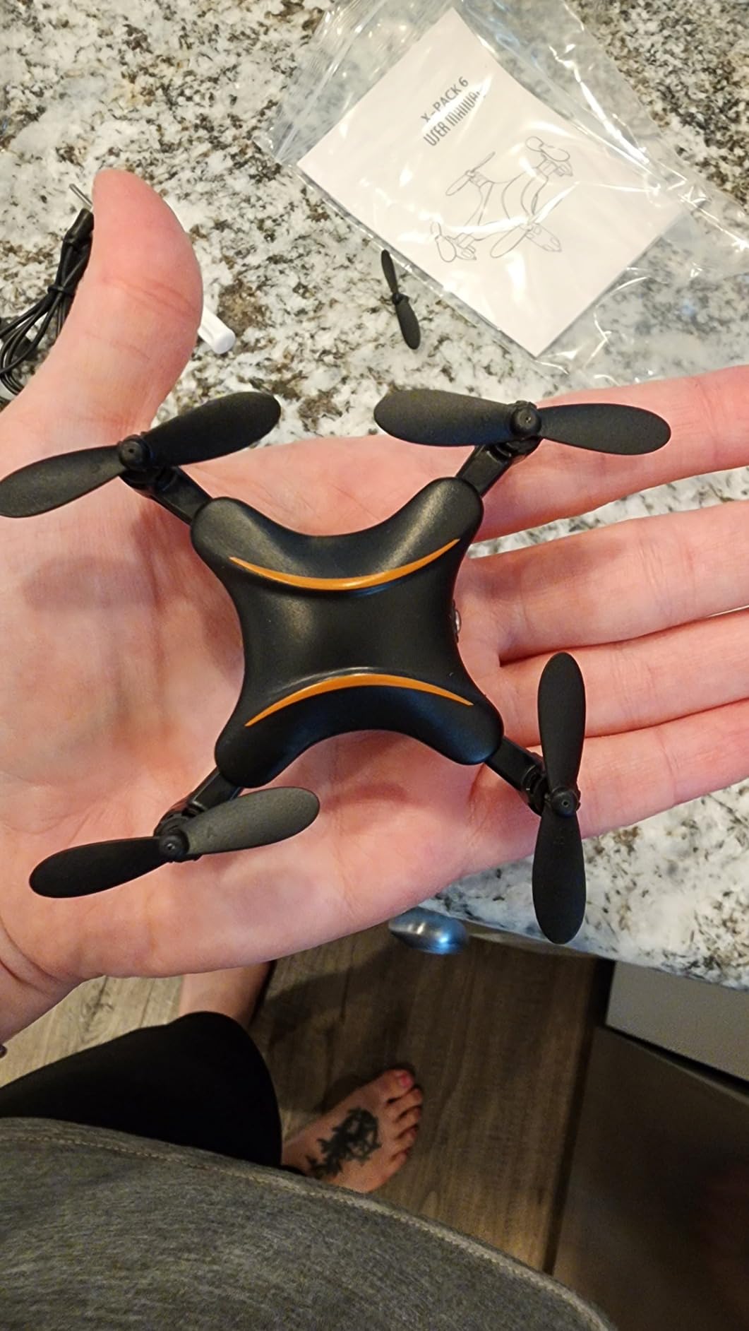 GPS Drone with EIS 4K Camera, RC Drones with 4.5 inch HD Screen on Controller, Auto Return, 3 Batteries for 90 min Flight Time, 3280 FT Long Control Range Transmission, Circle Fly and Follow Me Mode, Foldable Quadcopter for Beginner, Under 249g customer photo 1