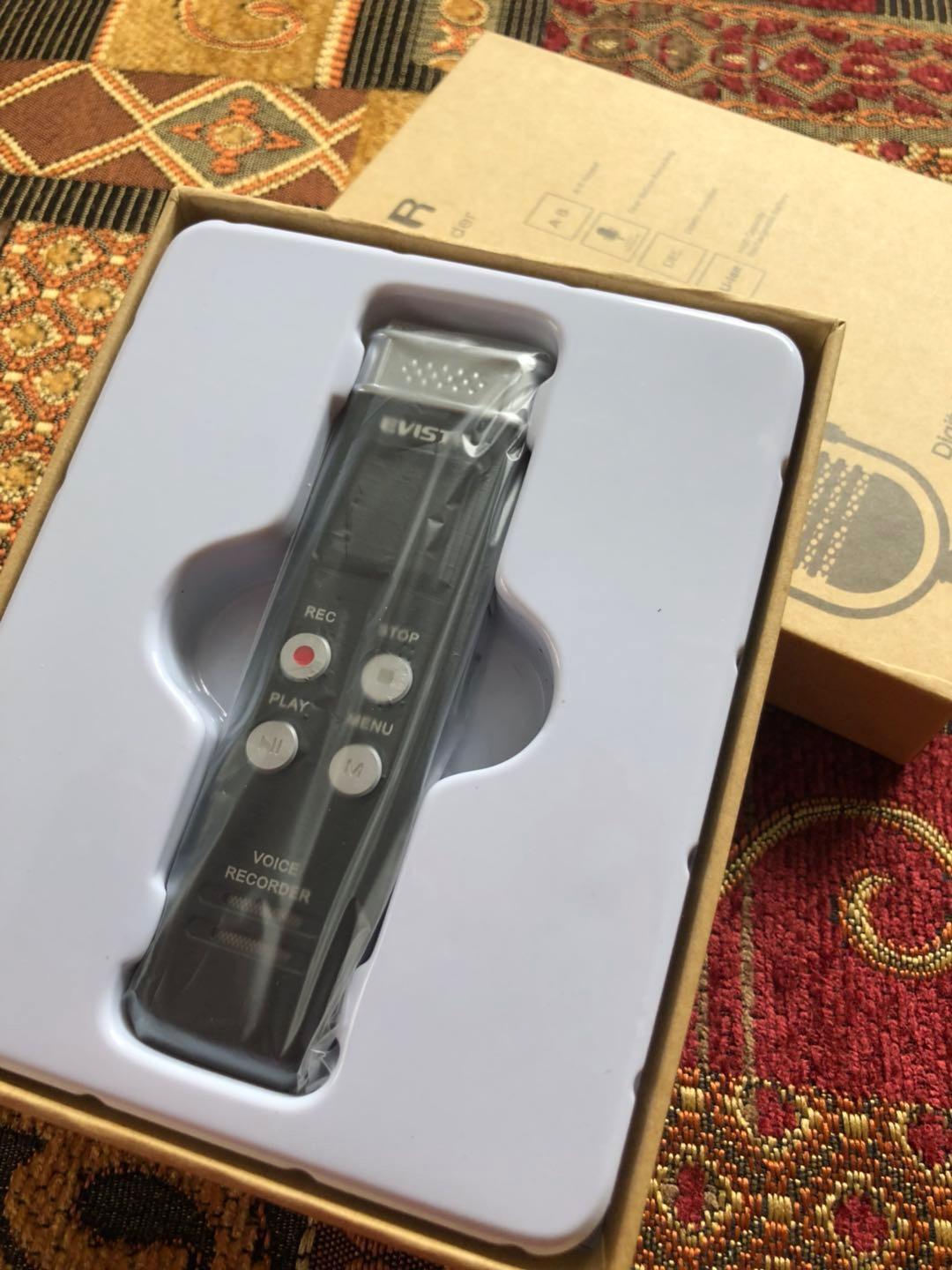 EVISTR Digital Voice Recorder 128GB AI Transcribe & Summarize Note Taker customer photo 1