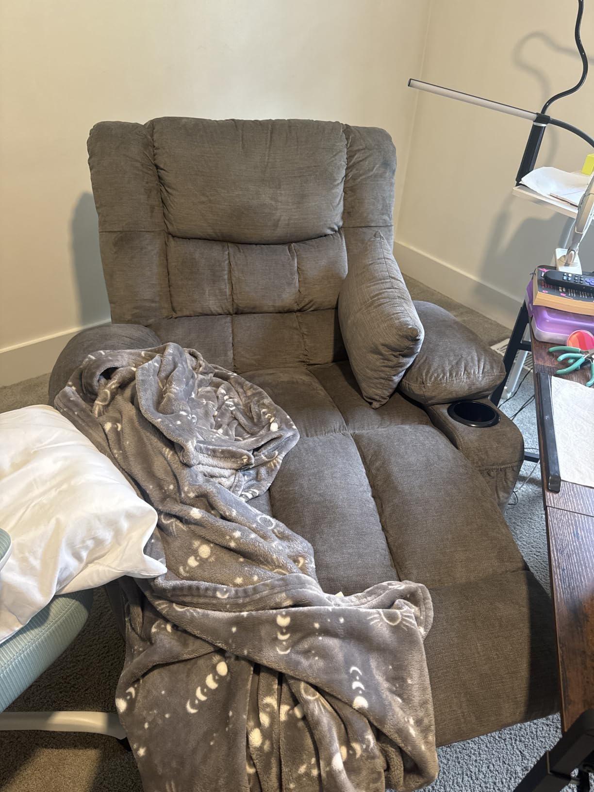 BOSMILLER Power Lift Recliner Chair with Massage and Heat for Elderly,Electric Lift Chair with USB Charging Runction and Side Pockets, Suitable for Living Rooms and bedrooms,Grey customer photo 2