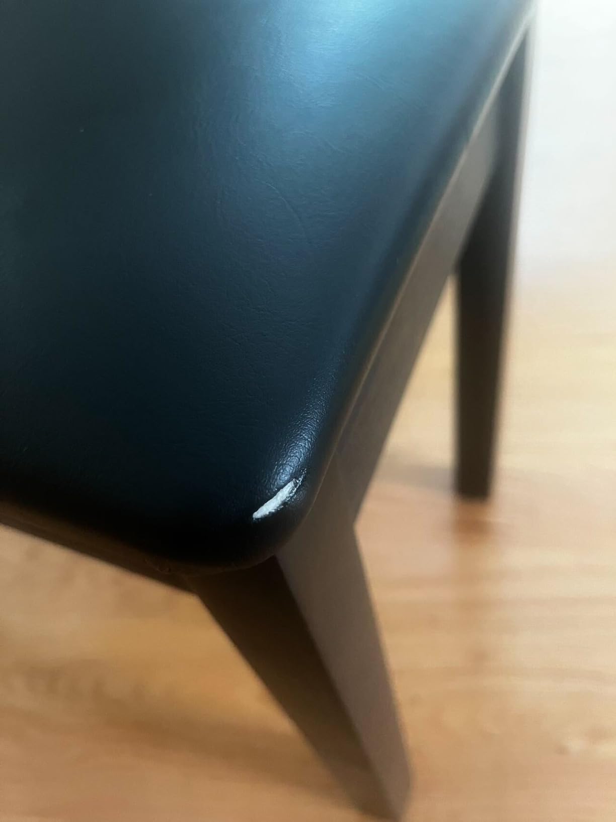 Yamaha BB1 Padded Wooden Piano Bench - Black customer photo 1
