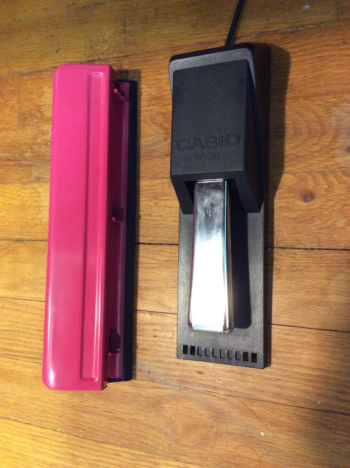Casio SP-20 Piano-Style Sustain Pedal customer photo 1