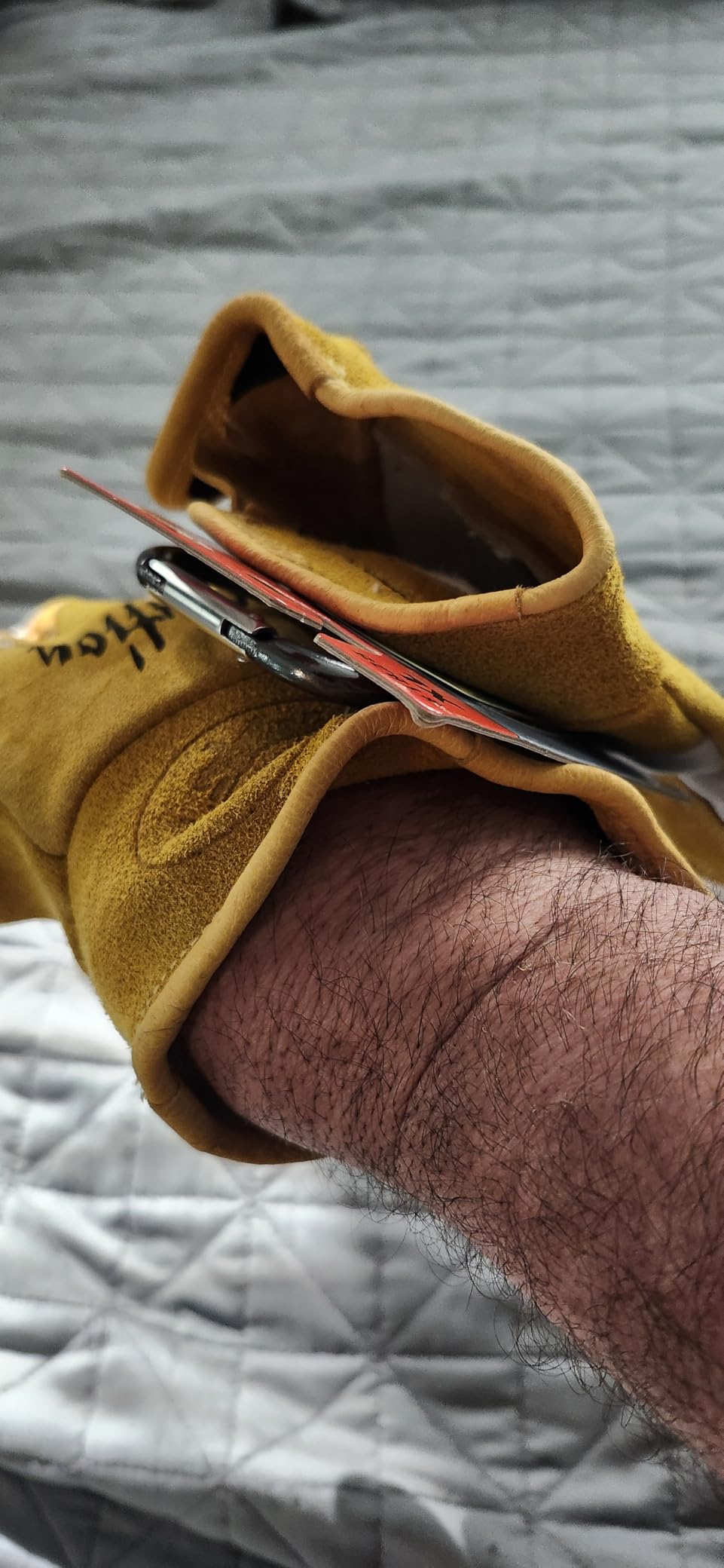 Caiman Kevlar-Seamed Multi-Task Welding Gloves 1828 customer photo 1