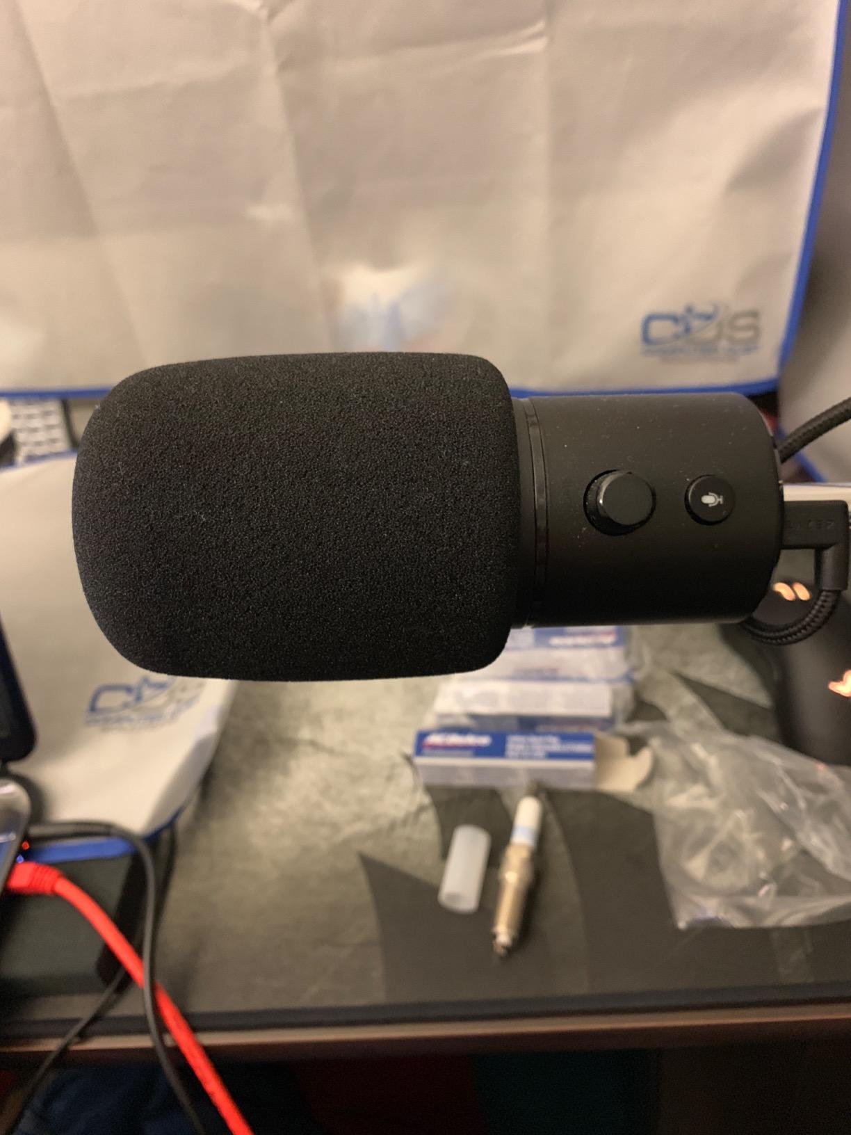 Audio-Technica AT2020 Pop Filter - 2 Windscreens for AT2020 & AT-2035 Microphones (Black) customer photo 1