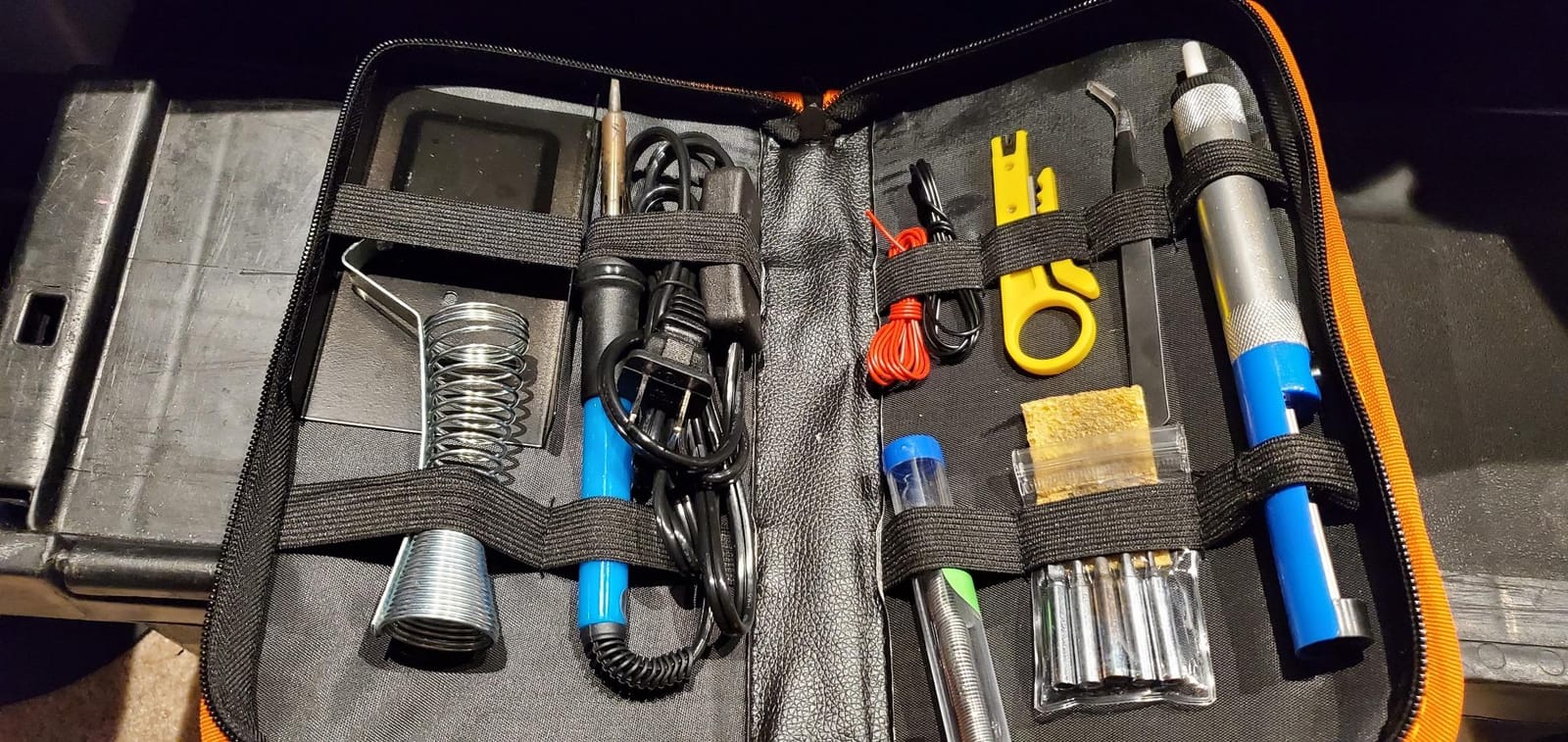 Soldering Iron Kit Electronics,60W Adjustable Temperature Welding pen customer photo 1