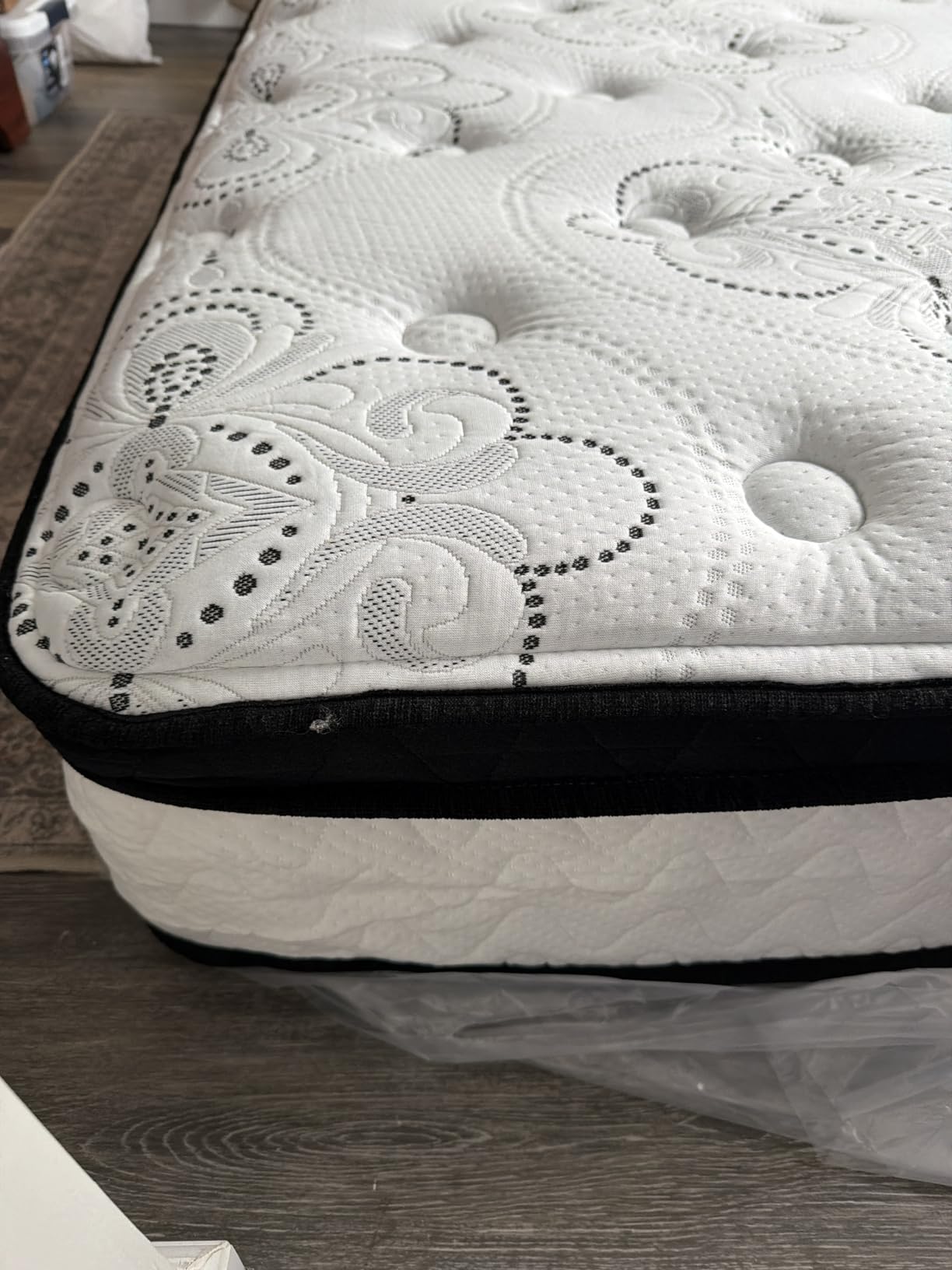 Signature Design by Ashley Chime 12 Inch Hybrid Full Mattress, White customer photo 1