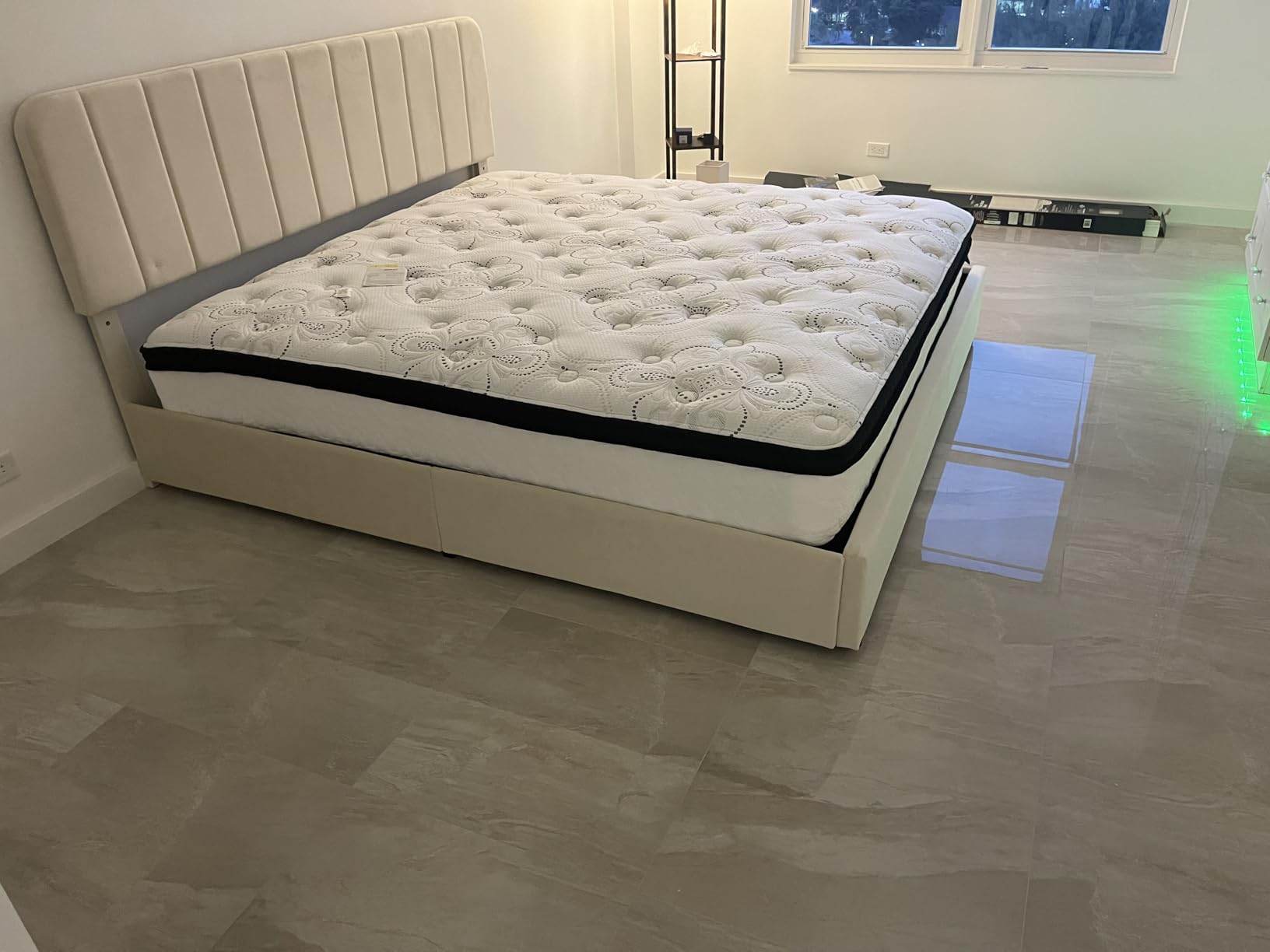 Signature Design by Ashley Chime 12 Inch Hybrid Full Mattress, White customer photo 2