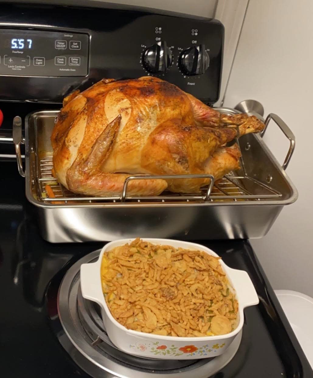 TeamFar Stainless Steel Roasting Pan, 16 Inch Large Turkey Roaster Pan customer photo 1