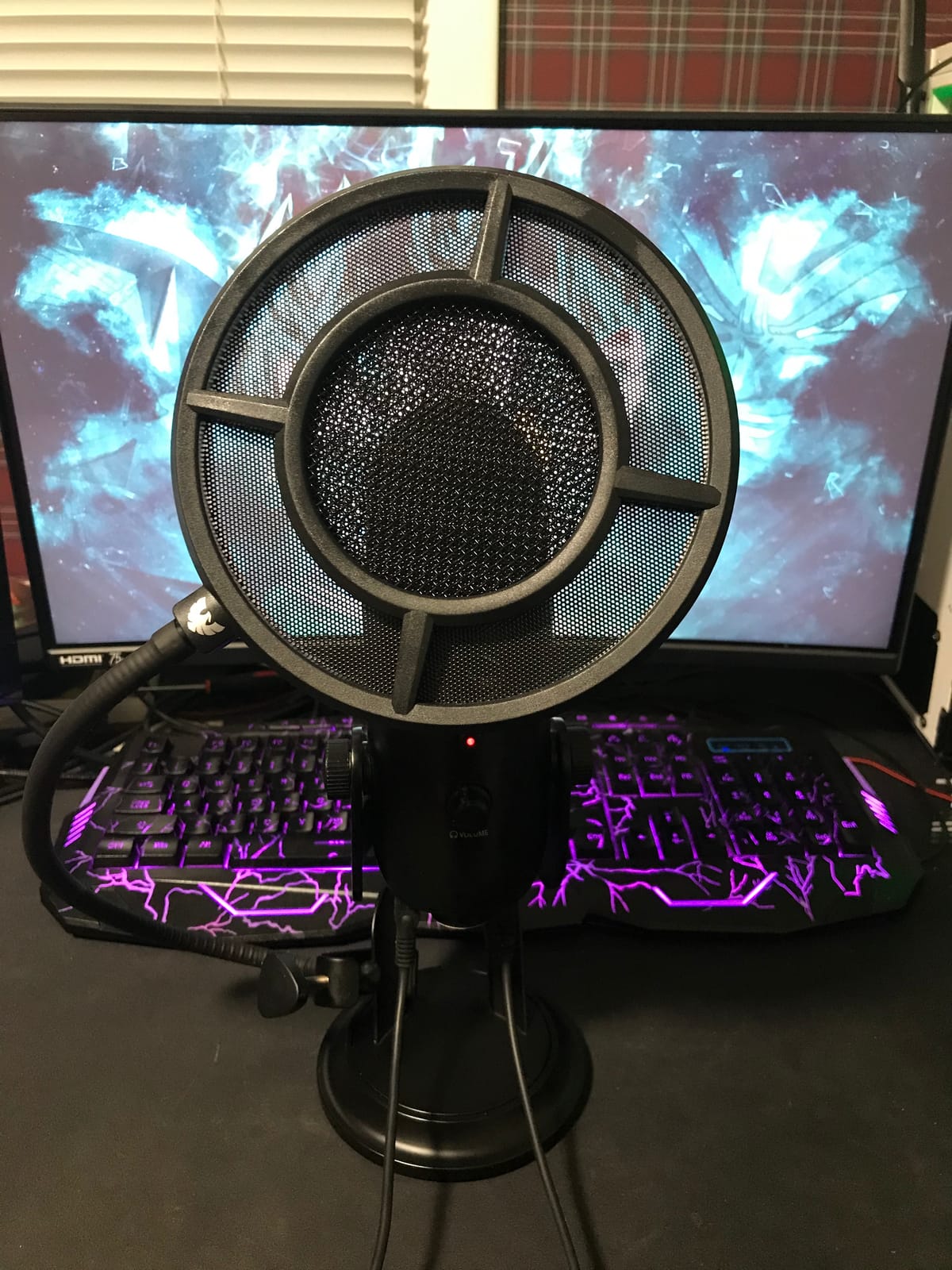 Mic Pop Filter, Professional Metallic Mic Pop Filter Mesh for Blue Yeti and Any Other Mic, ARISEN Dual Layered Microphone Pop Filter, Mic Filter with A Flexible 360° Gooseneck Clip Stabilizing Arm customer photo 2