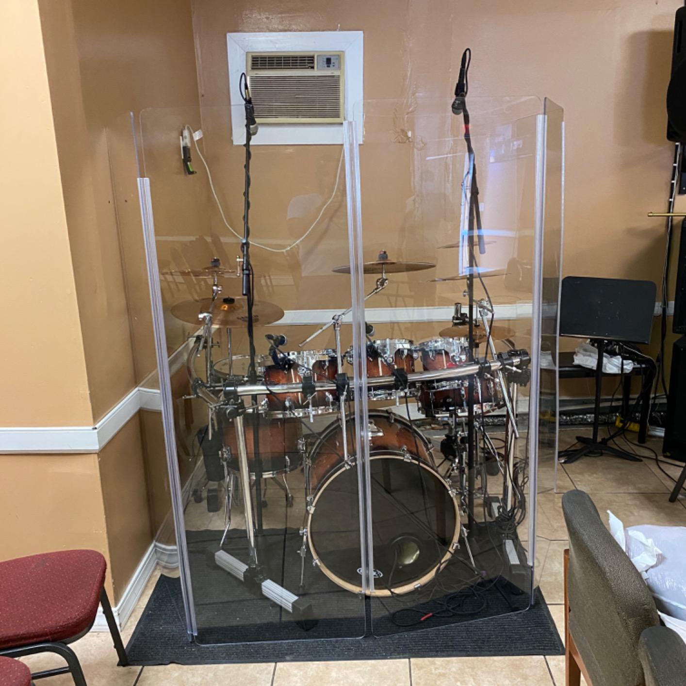 PENNZONI Drum Shield 6ft w/Plastic Hinges, Comes w/ 5 Drum Panels, & Plastic Hinges, Premium Clear Acrylic Panels, Drum Screen customer photo 1