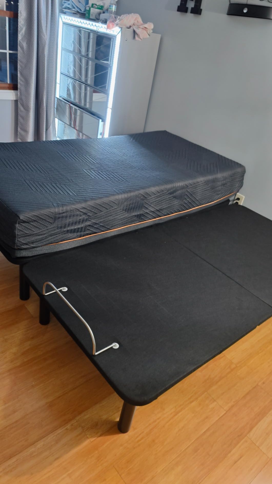 Naomi Home Serenity Full Adjustable Bed Base, Zero Gravity & USB customer photo 2