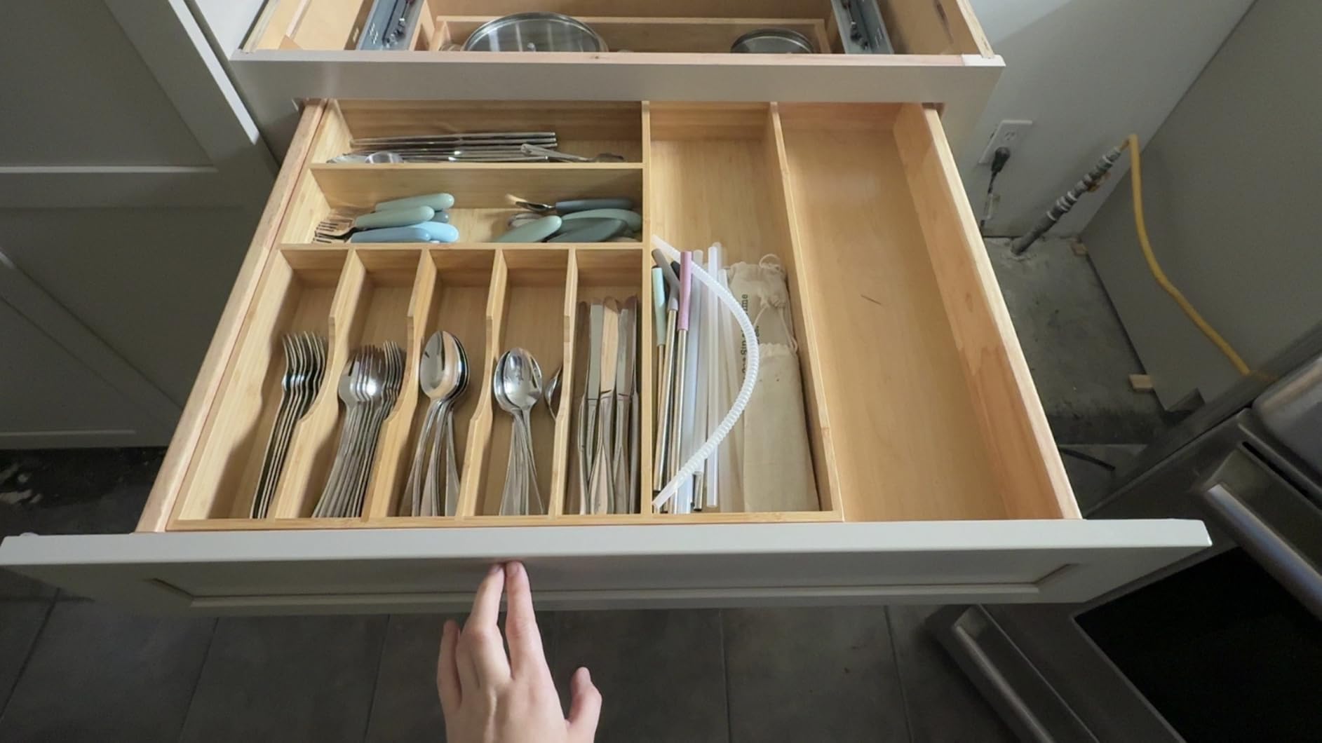 Umilife Bamboo Kitchen Drawer Organizer, 13 Inch Silverware Utensil Tray Holder, Extra Deep Grooved Drawer Divider, 7 Slots Total Bamboo Wood Caddy for Flatware Cutlery Knives, Forks, Spoons customer photo 1