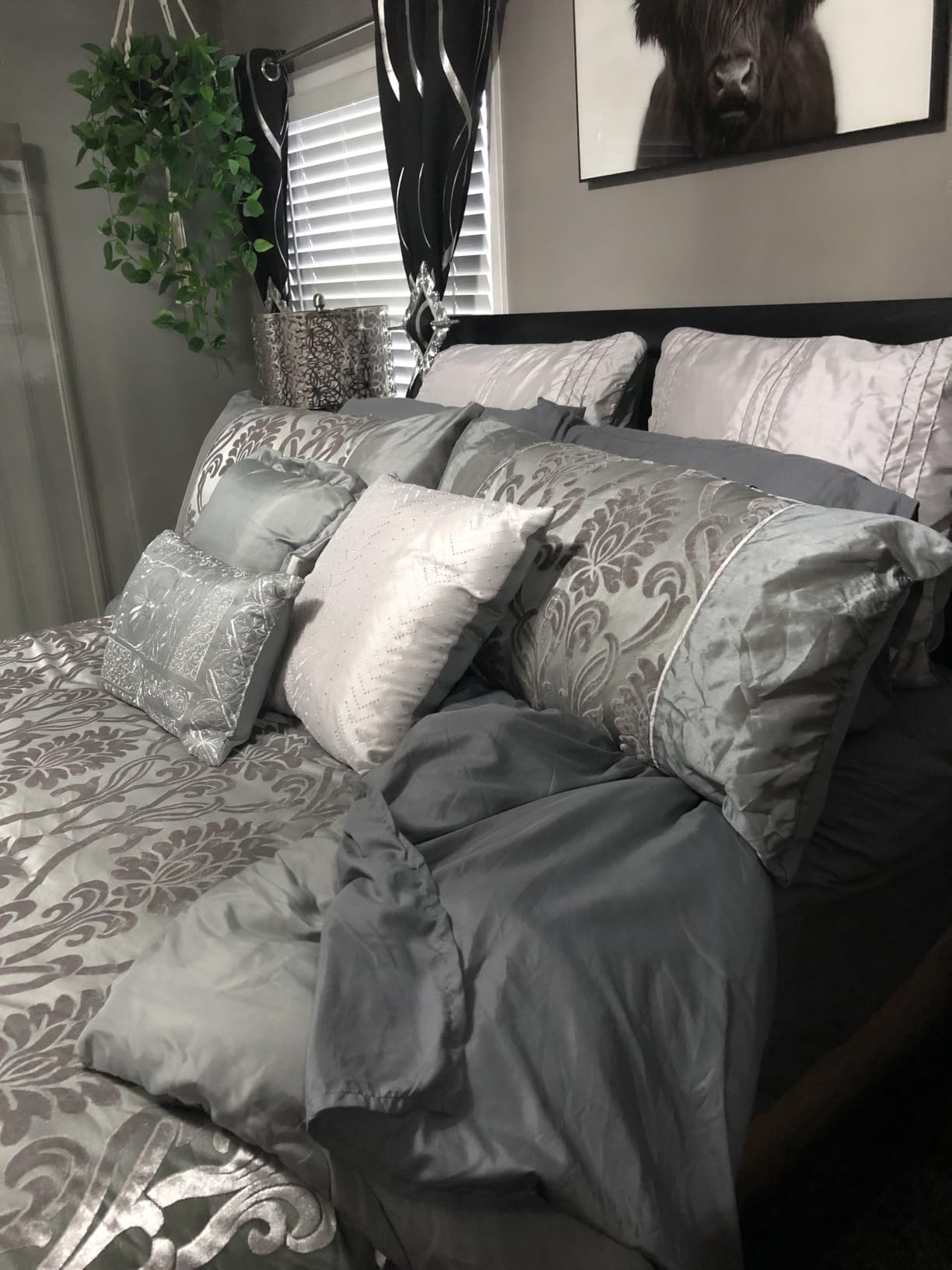 King Size 4 Piece Sheet Set - Breathable & Cooling Sheets - Steel Blue customer photo 2