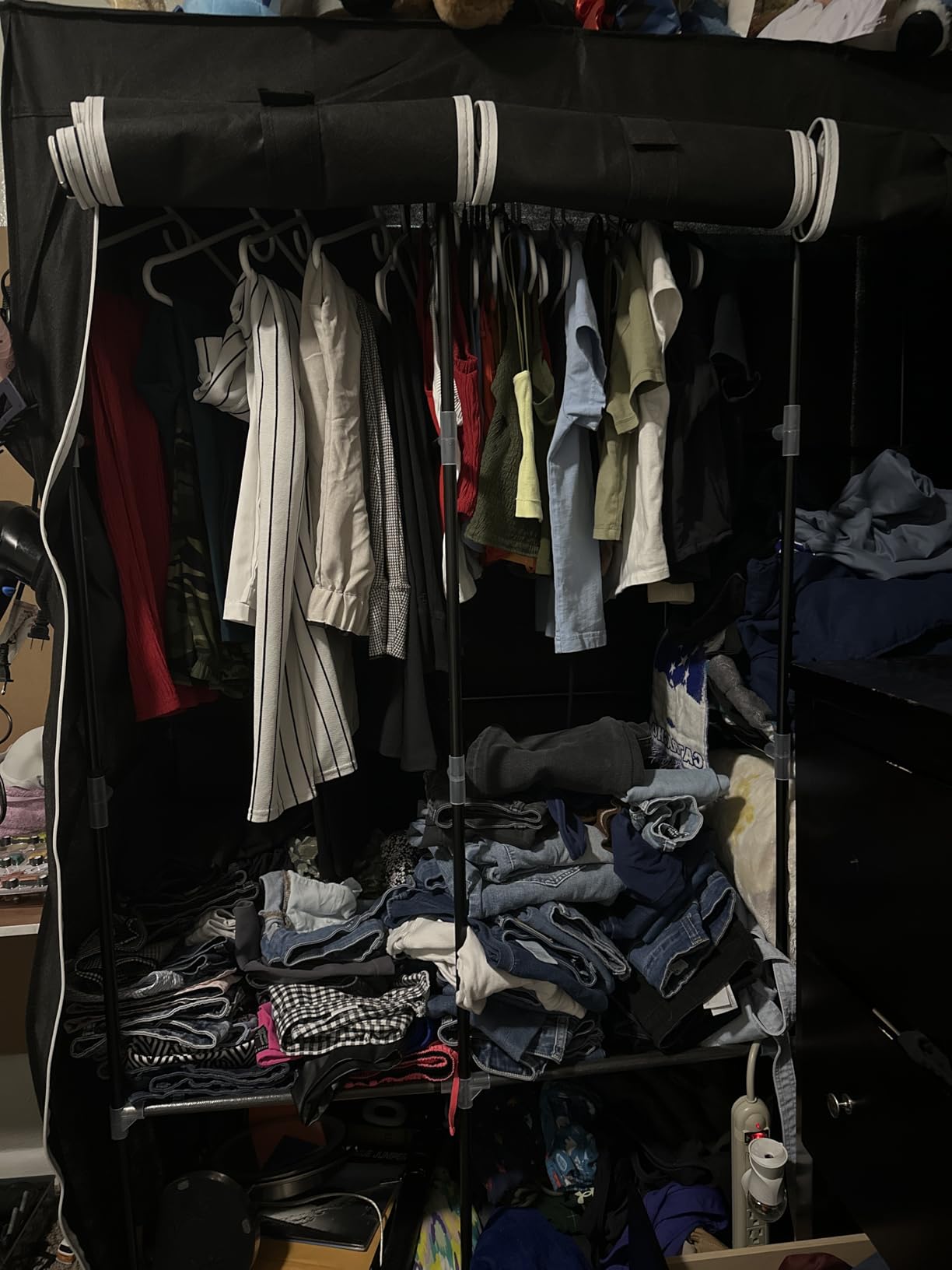 SONGMICS Portable Closet with Cover, 4 Hanging Rods and Shelves customer photo 2