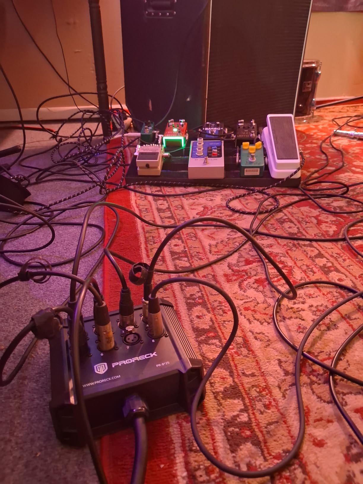 PRORECK 8-Channel Low Profile XLR Send Circuit Board Snake Cables, XLR Splitter Cable for Live, Recording, Stage, Studio, 25 Feet Long customer photo 1