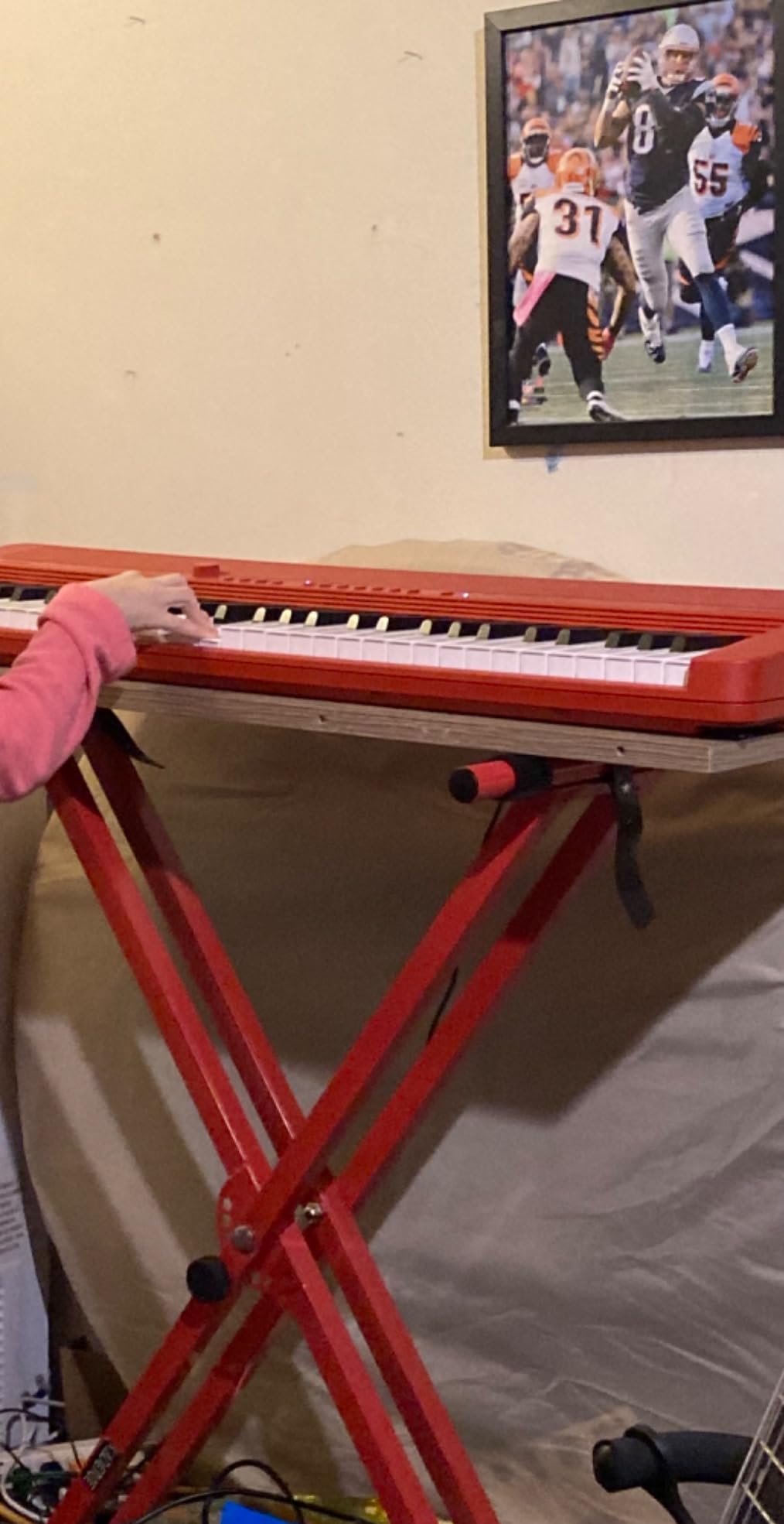 Kadence NK13RD Touring Series 3kg Double-X Keyboard Stand | Heavy-Duty Frame & Secure Locking Clutch | Dual-Braced X Design | Ideal for Stage Performance | Matte Red Finish customer photo 2