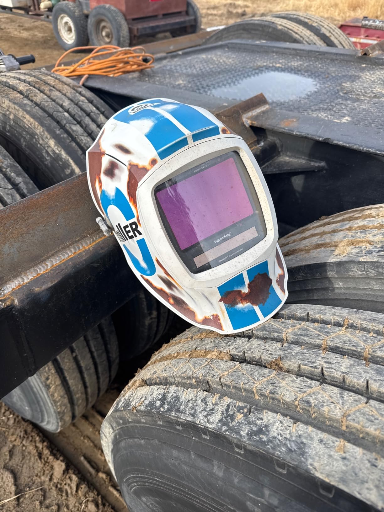 Miller Digital Infinity™ Welding Helmet, ClearLight™ customer photo 1