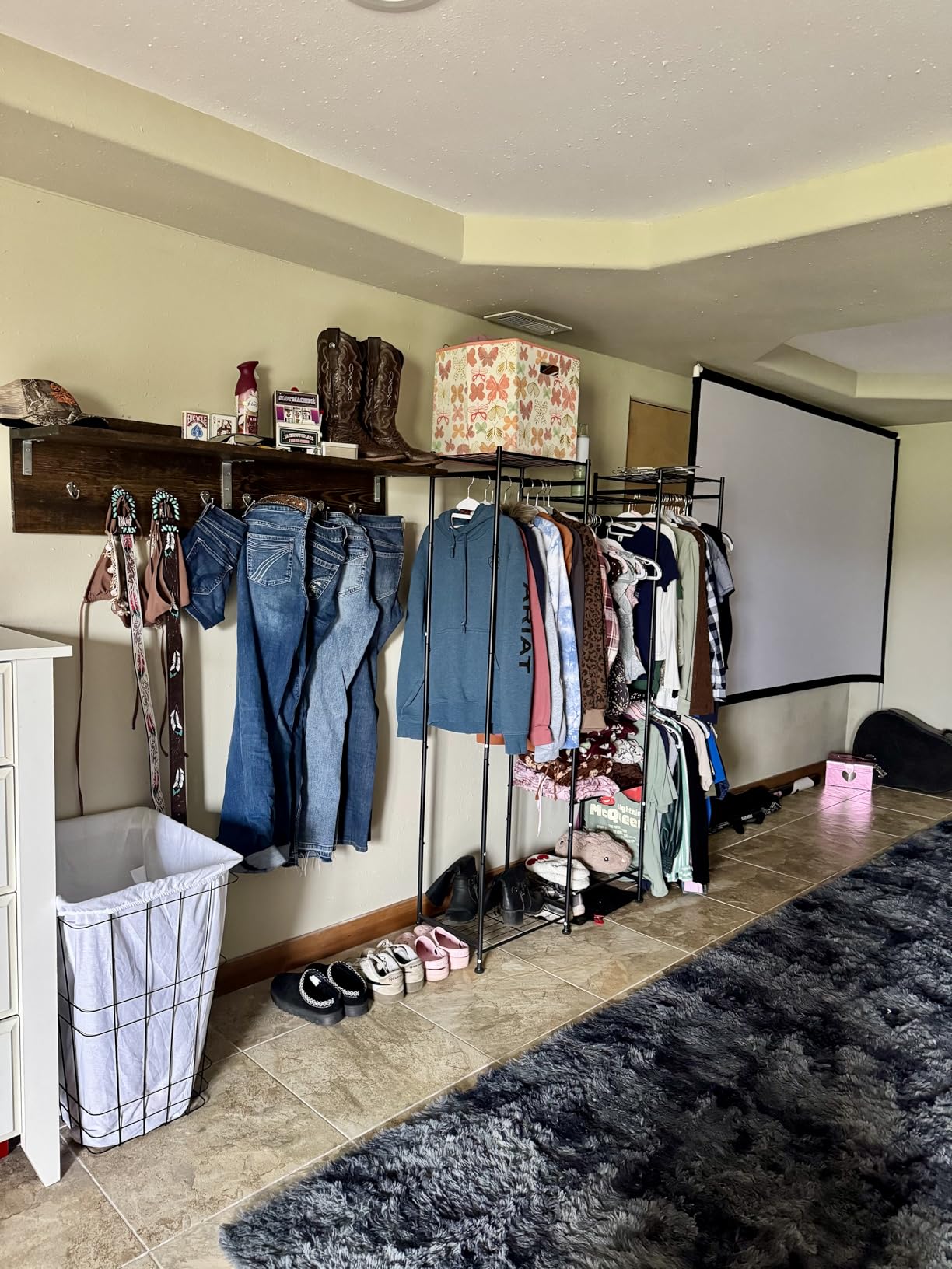 HOMIDEC Wardrobe Closet, 4 Hanging Spaces Portable Clothes Rack customer photo 2